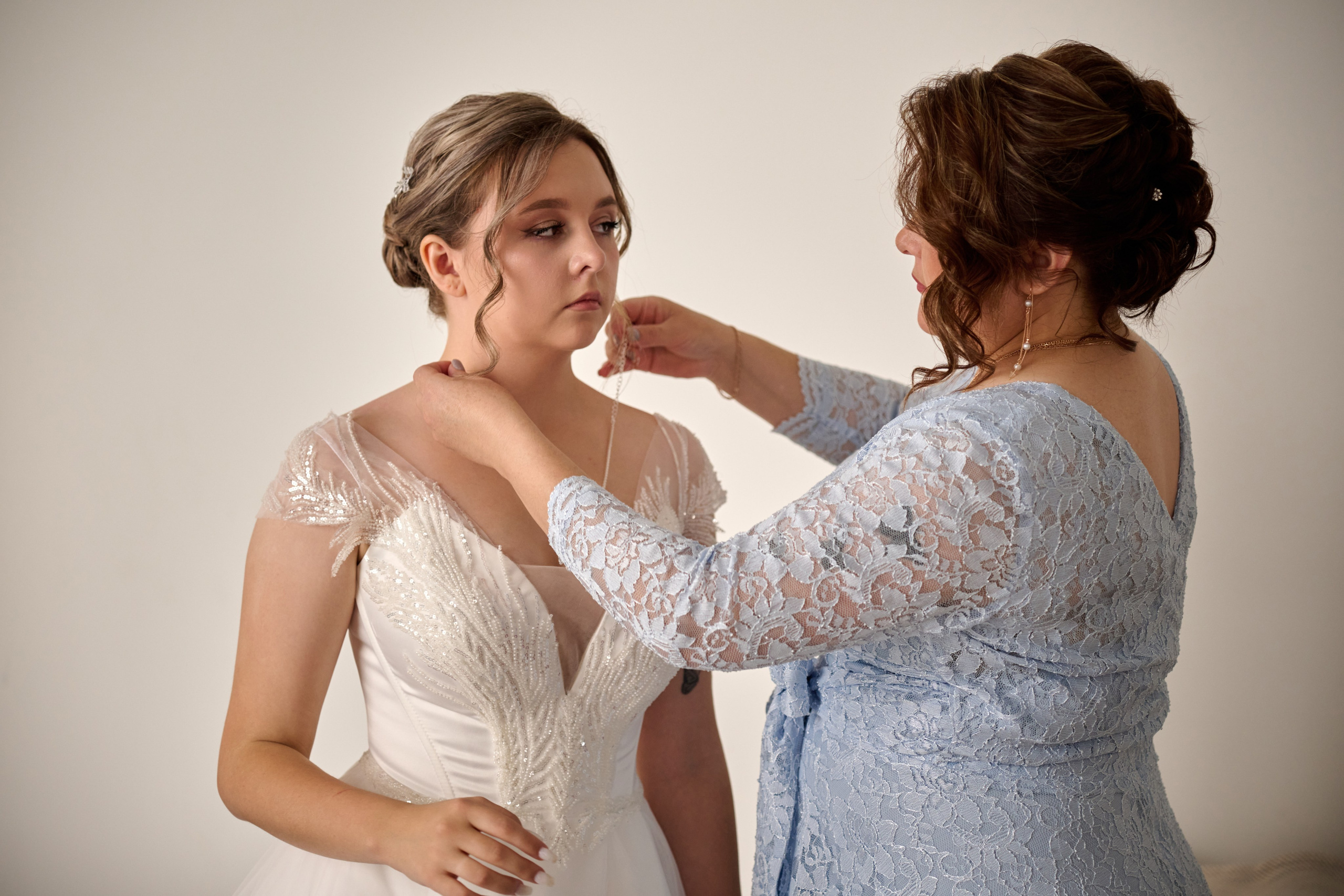Свадебная фотосессия Ильи и Евгении в Старом Осколе. Профессиональный фотограф Старый Оскол, Губкин — свадьба, венчание, крещение, юбилей и день рождения