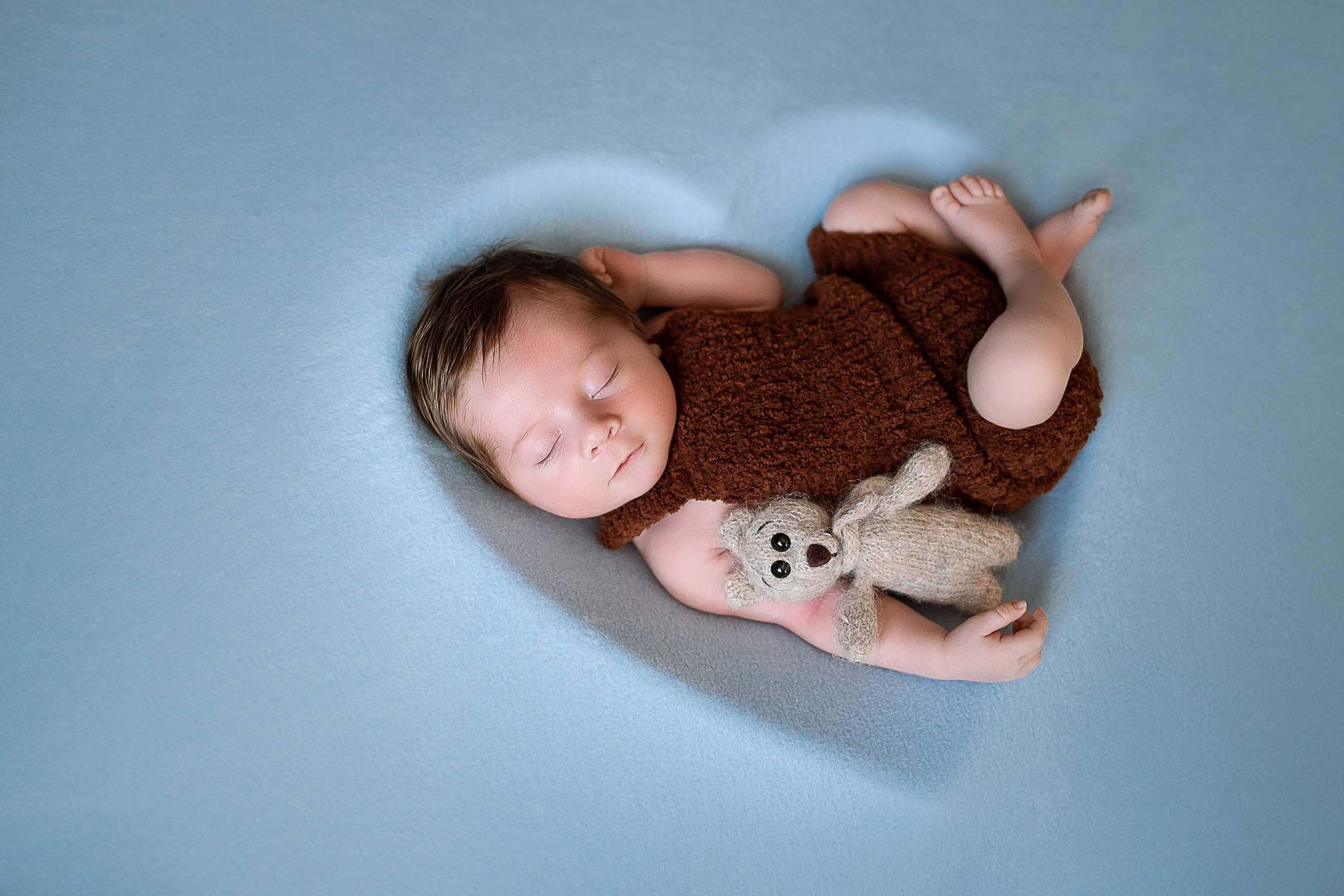 Фотосессия новорожденного. Фотограф новорожденных в Новосибирске