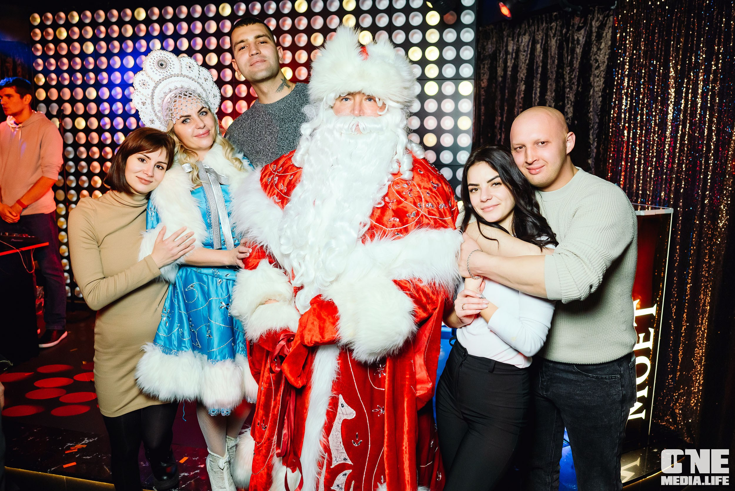 Репортаж из караоке-клуба Эйфория. One Media Life: фоторепортажи, фотоотчеты с мероприятий и заведений