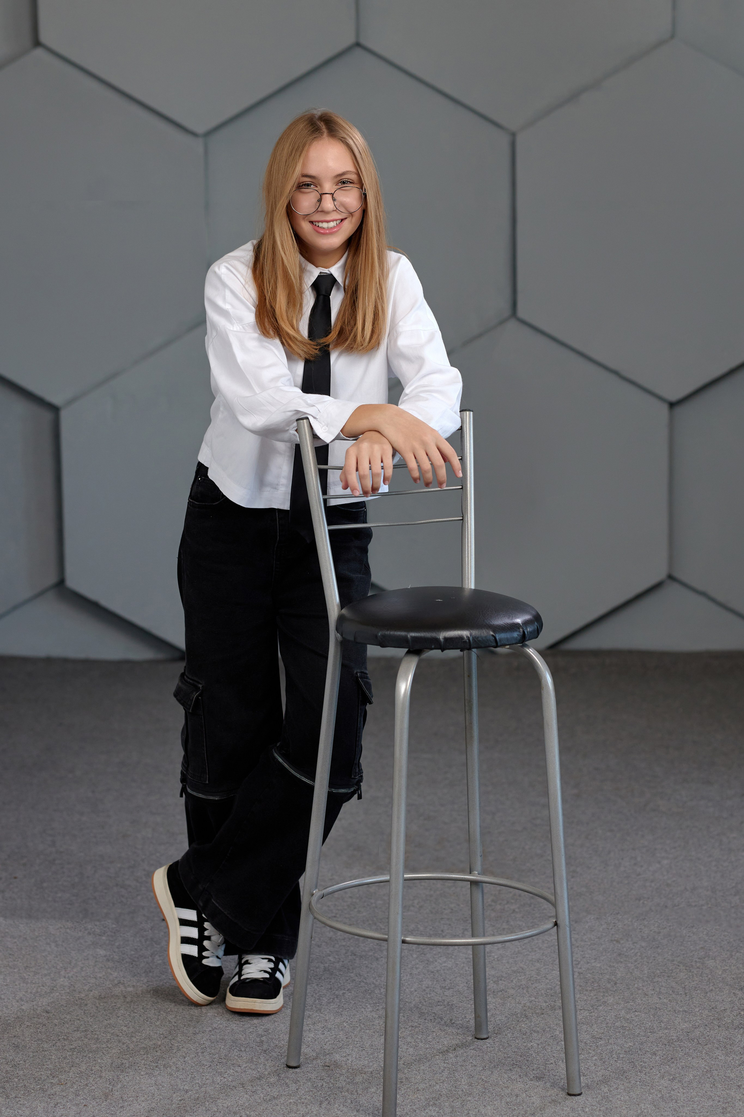 Выпускные портреты для выпускного альбома таганрог. Фотограф Выпускные альбомы Таганрог Сергей Коробченко