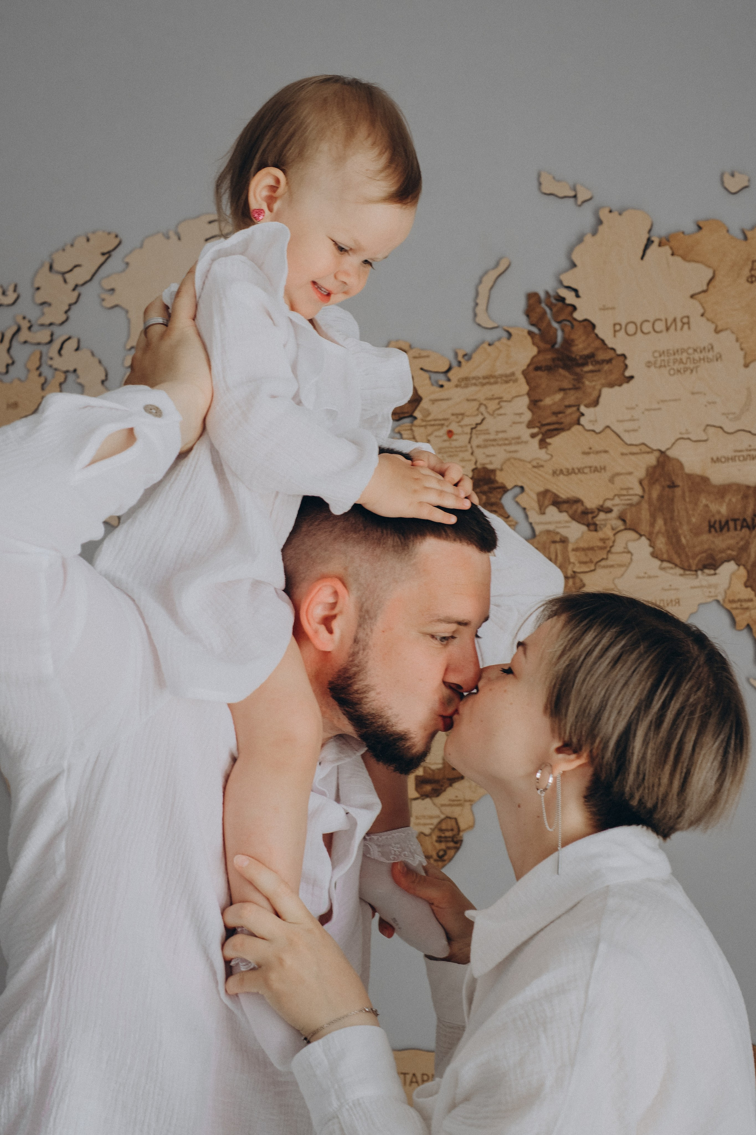 Семейная фотосессия, фотосессия в Москве. Ньюборн и детский фотограф в Москве Шигина Марина