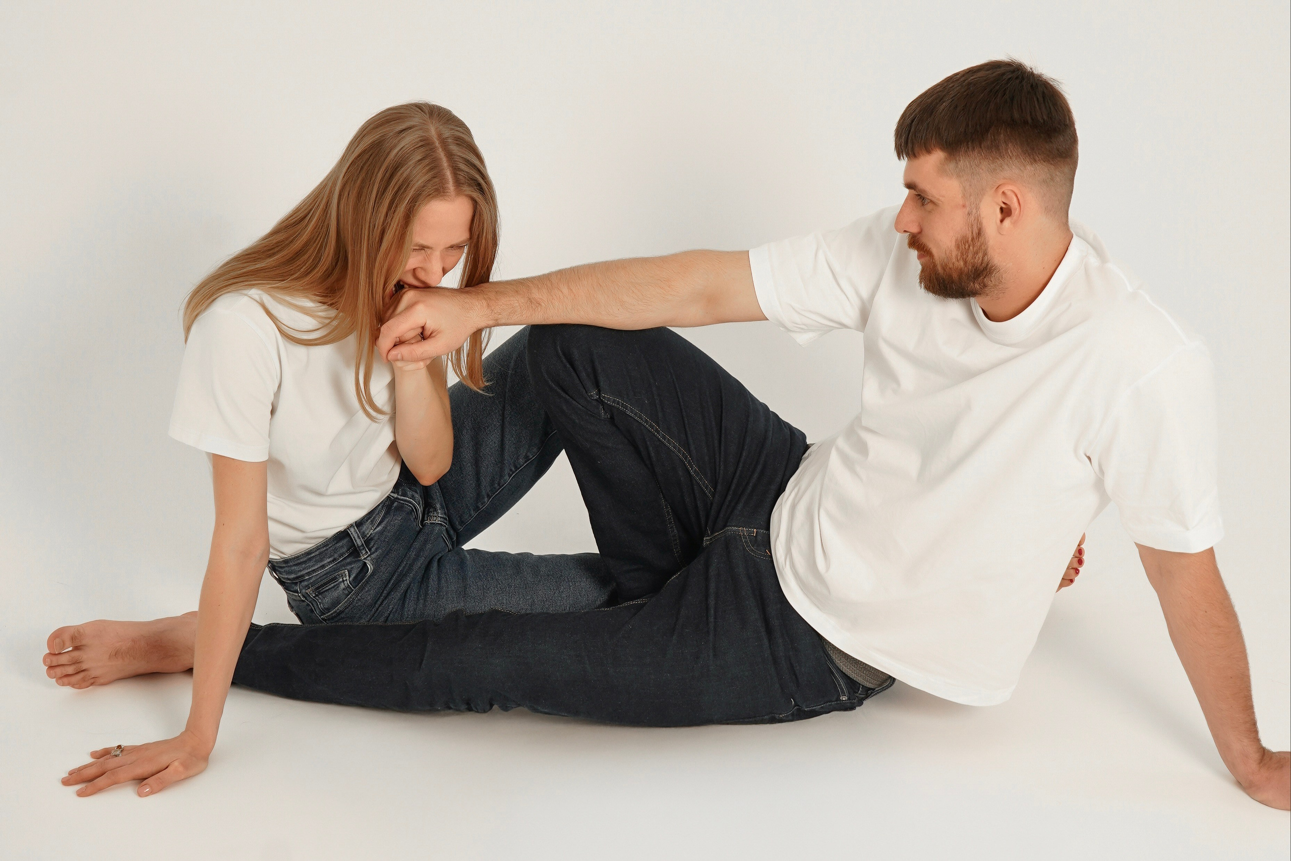 Съемка на циклораме. Юлия и Иван. Анна, фотограф Москва, Зеленоград