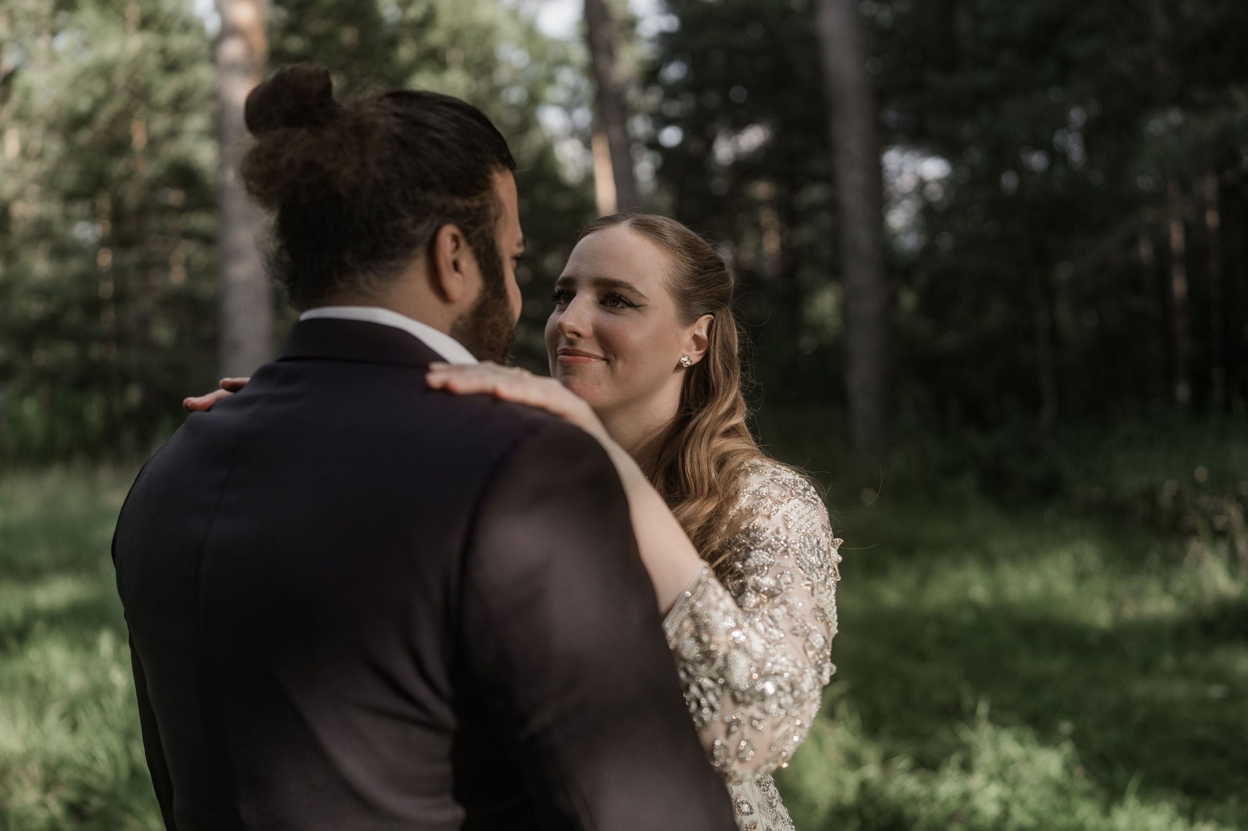 Свадьба Умар и Мила. Прогулка. Свадебный и индивидуальный фотограф Аля Мамакова