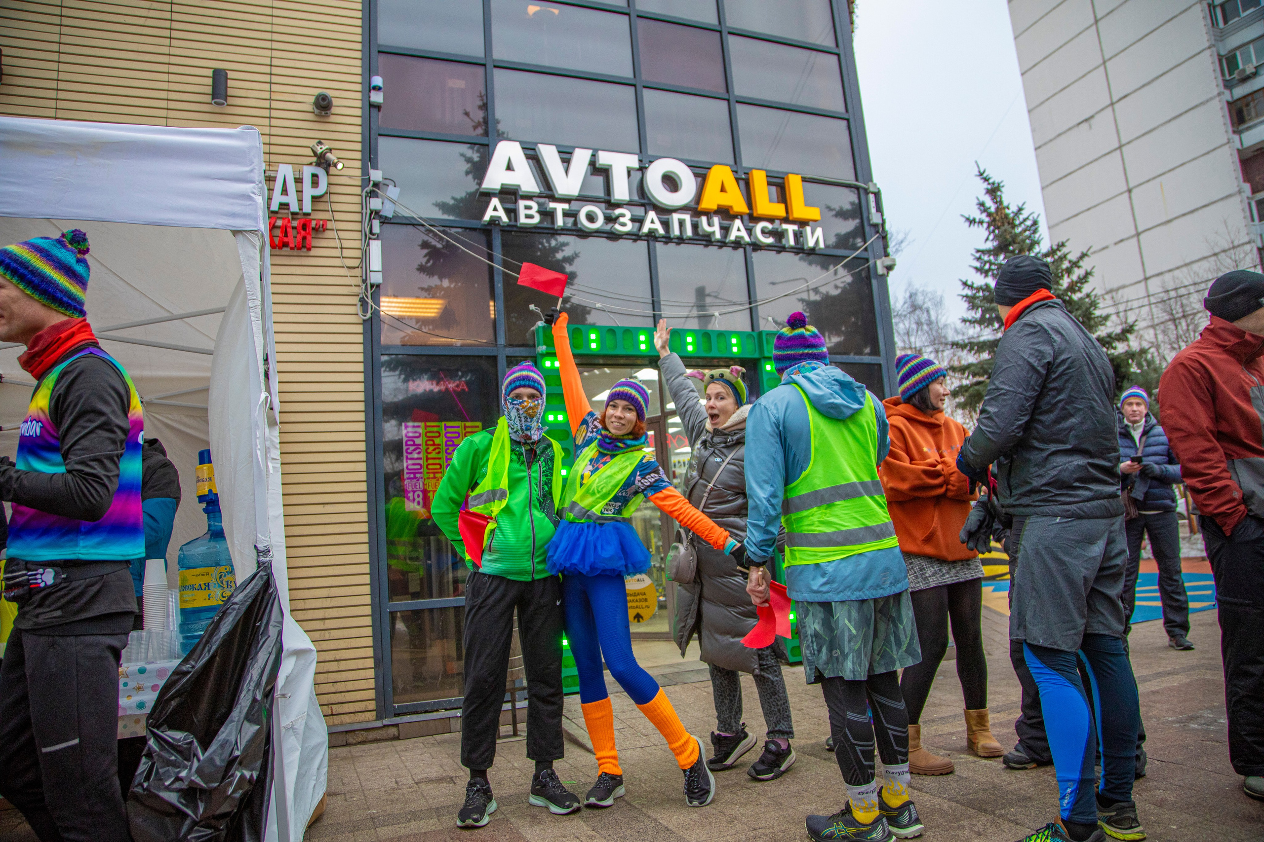 Марафон у дома, этап Химки 22.12.24. Фотограф Сергей Ловкий