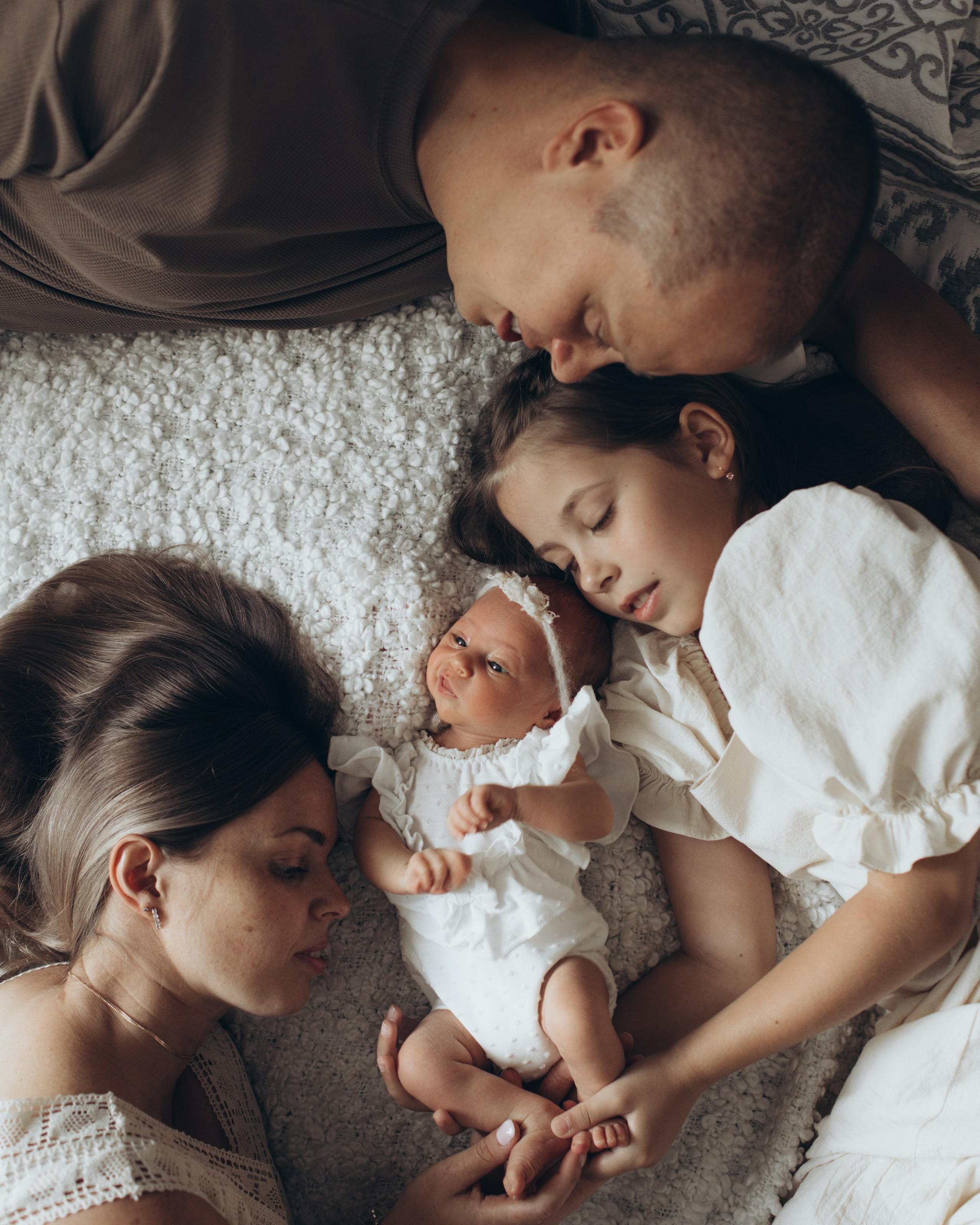 LifeStyle. Фотостудия для новорожденных и малышей в Твери — На ручки