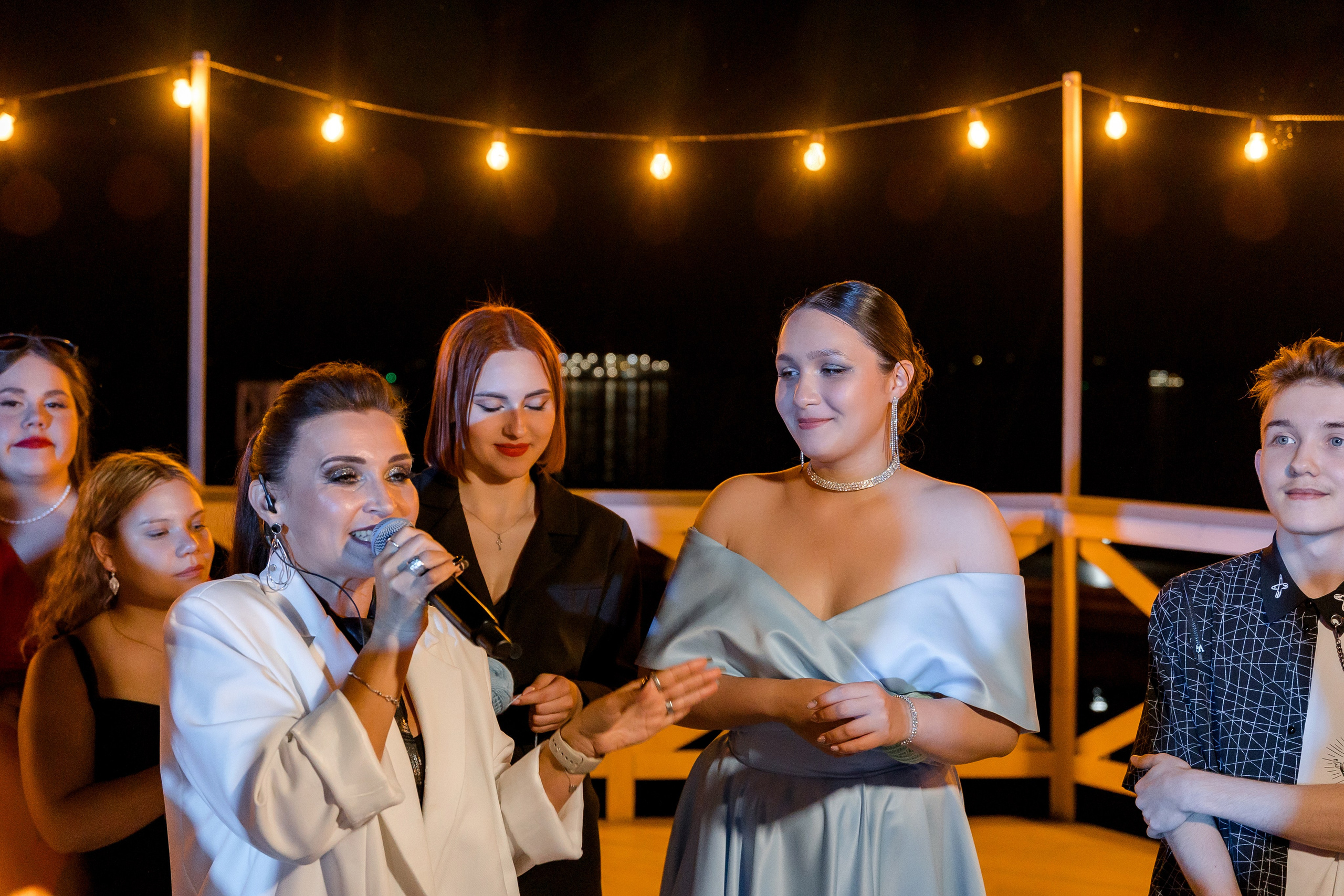 ВЫПУСКНОЙ White Place — Гимназия 52. Свадебный и семейный фотограф Динар Гильмутдинов