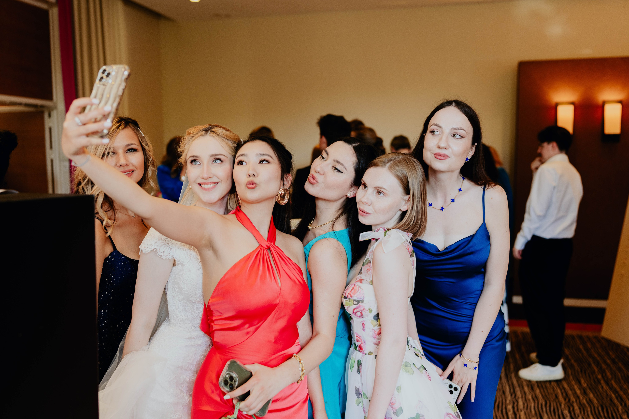 Photographe mariage Suisse Genève Europe. Professional Wedding Photographer Geneva & Romande Switzerland | Tanya Creator