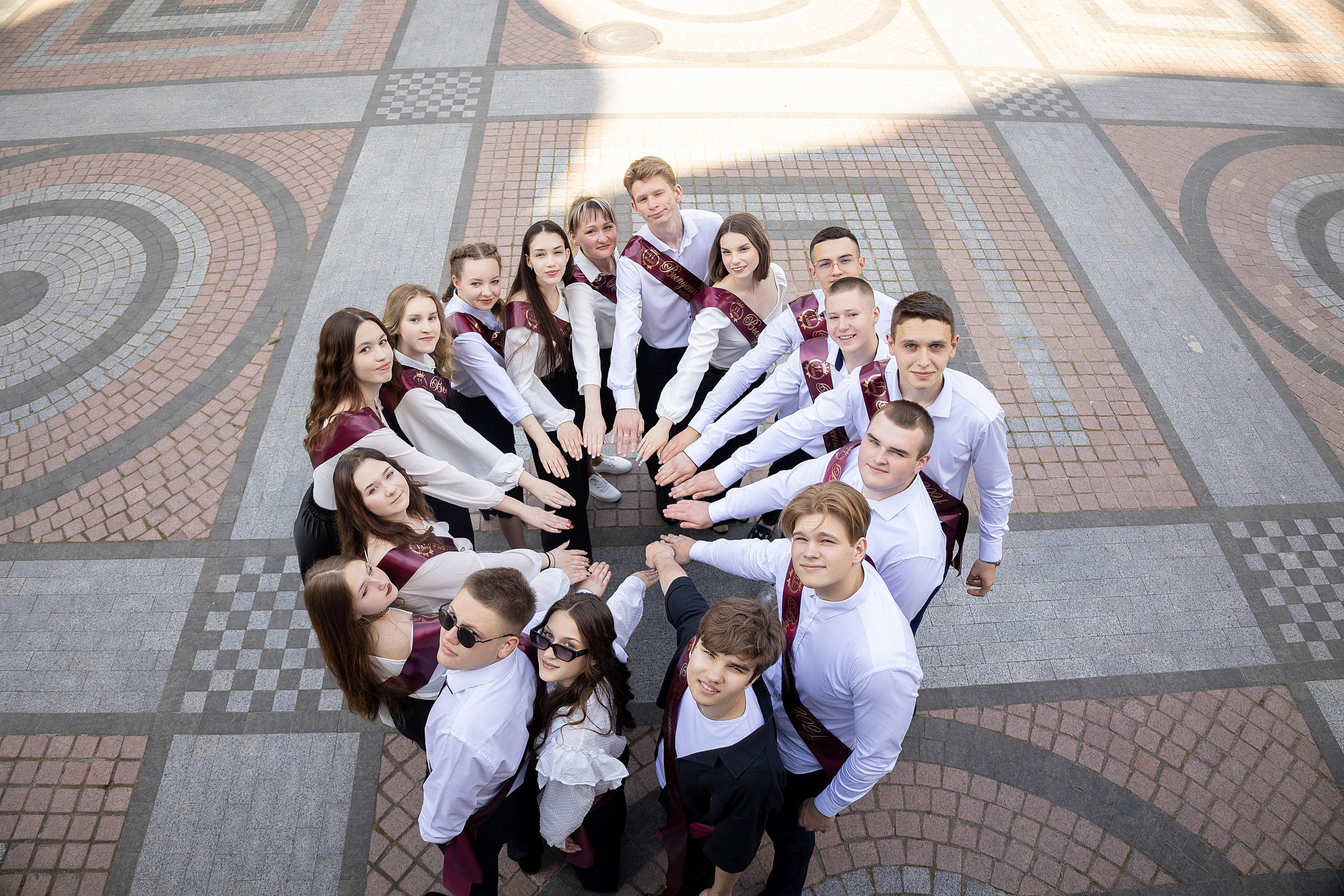 Школа № 88. 11 класс. Фотограф Донецк. Горловка. ДНР. Севастополь