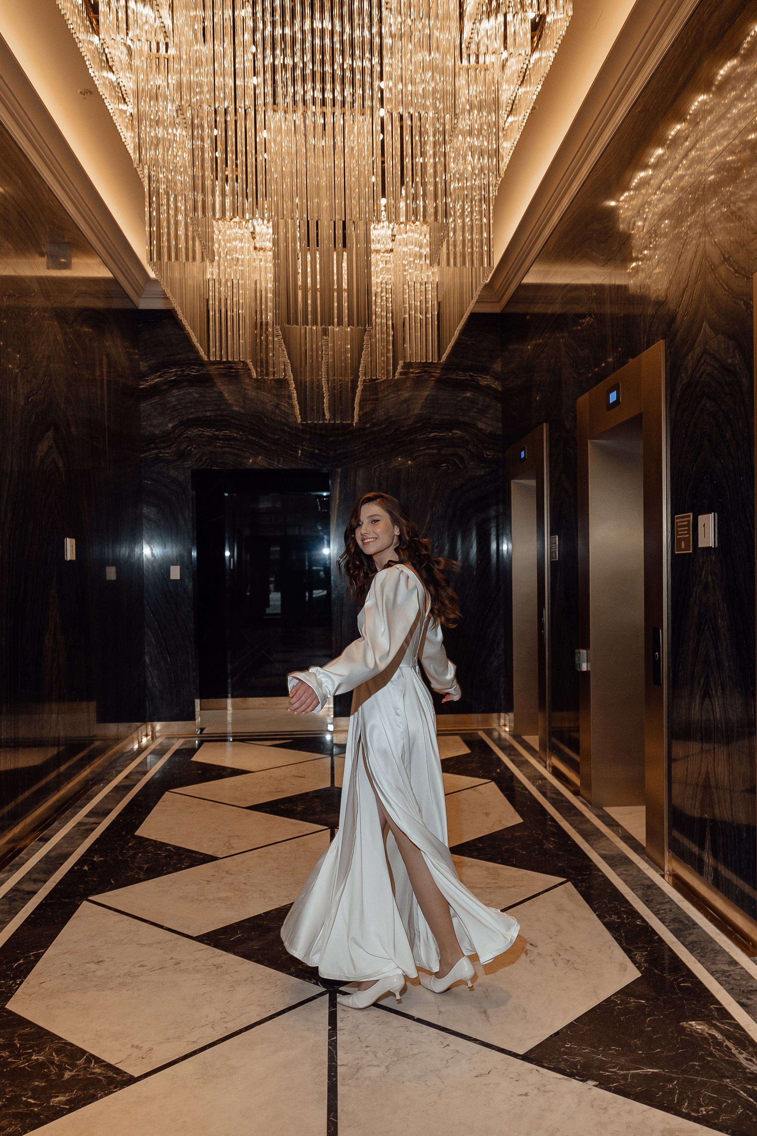 свадебная фотосессия в отеле Marriott Imperial Plaza