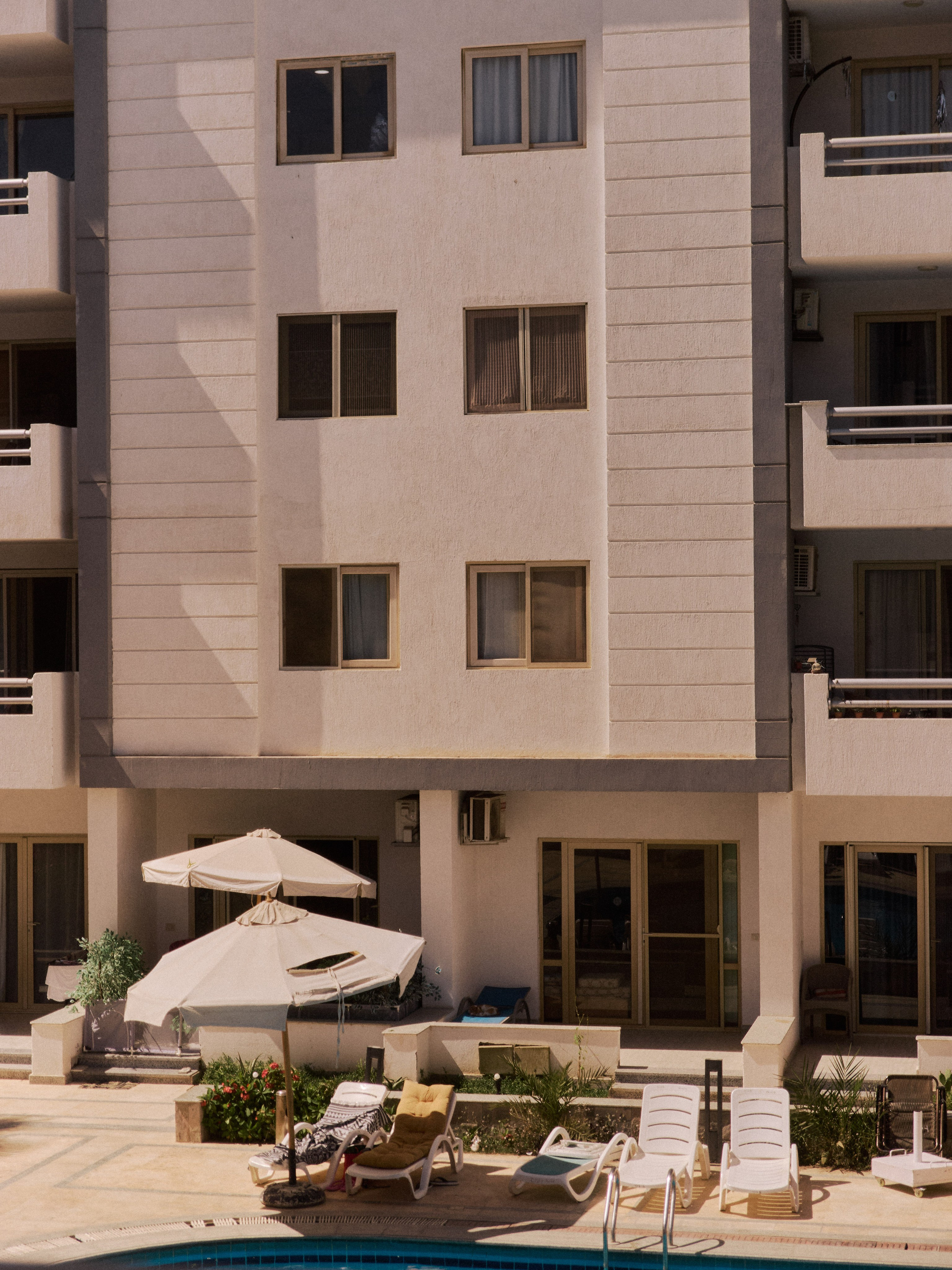 Проверяя камеру. Jorgis — фотограф в Хургаде / обучение фотографии