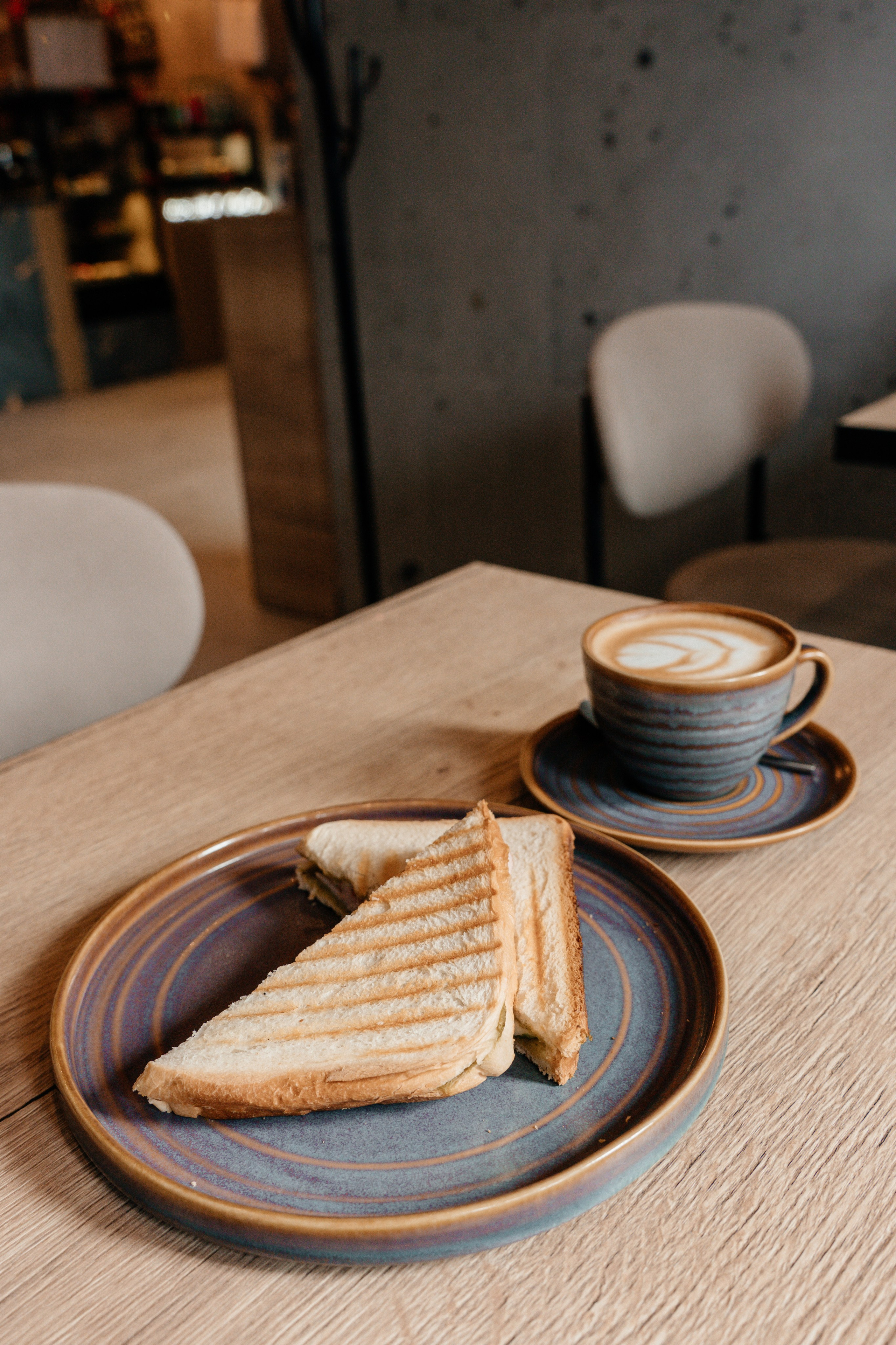 Контент- съёмка для кофейни «ЗАРЯД». Ваш семейный фотограф в Минске — Вика Трегубова