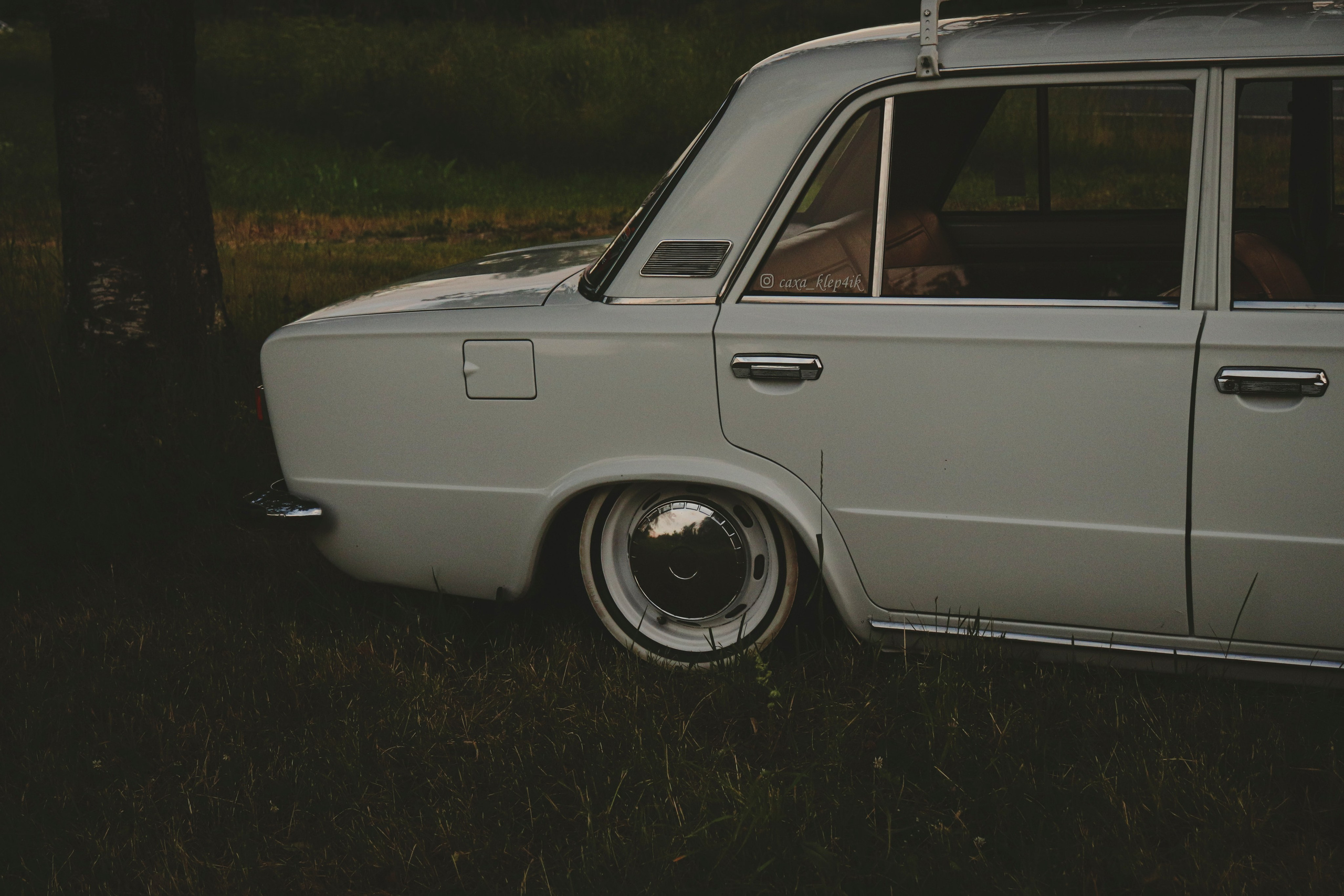 Летний вечер и ваз 2101. Ивентный фотограф в Санкт-Петербурге Олег Комков