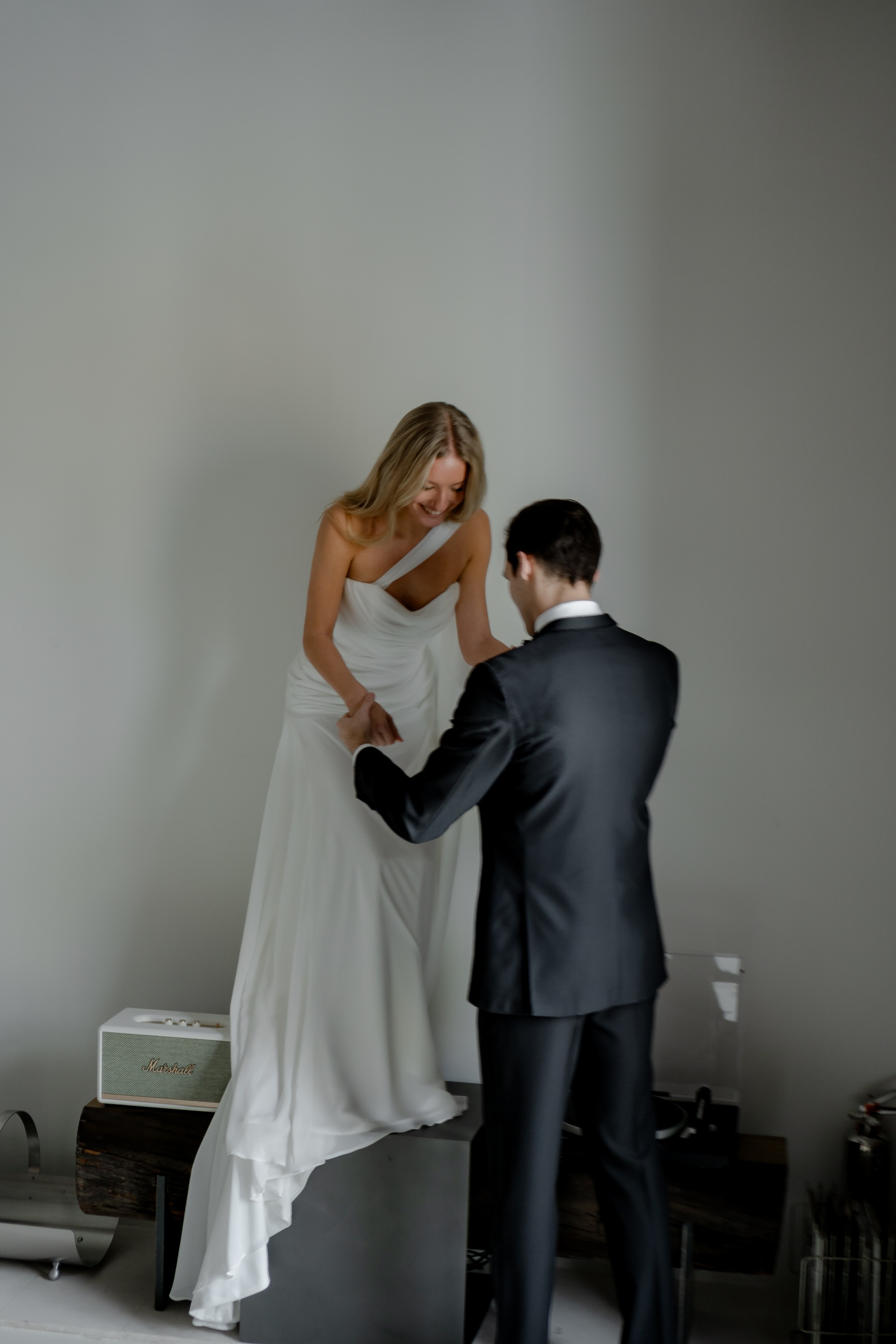 ЭЛЕГАНТНАЯ СВАДБЕНАЯ СЬЕМКА ЖЕНИХА И НЕВЕСТЫ В ДОРОГОМ ОТЕЛЕ САНКТ-ПЕТЕРБУРГА. Профессиональный фотограф, Санкт-Петербург — Виктория Богомолова