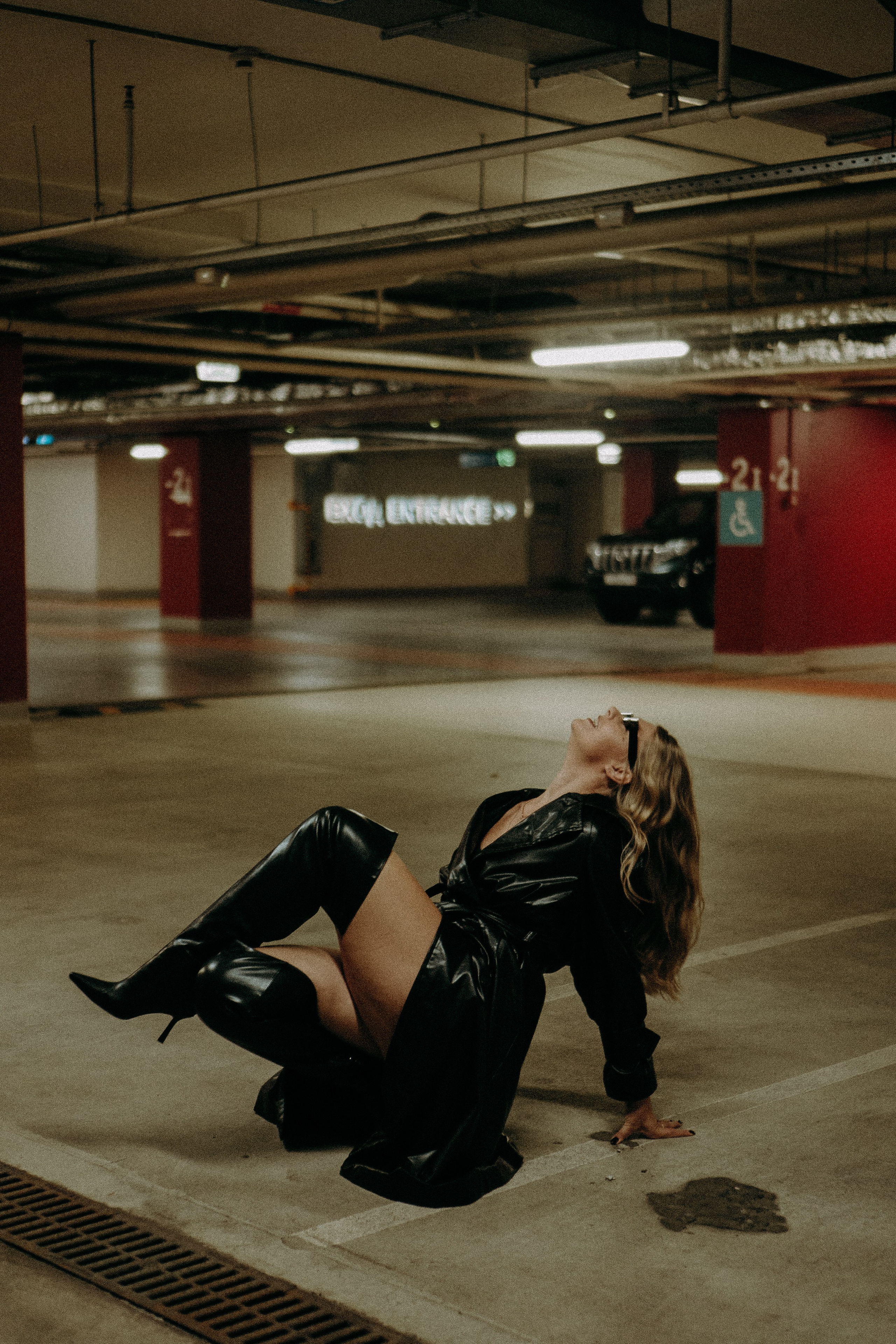 НА ПАРКОВКЕ. Профессиональный фотограф, Санкт-Петербург — Виктория Богомолова