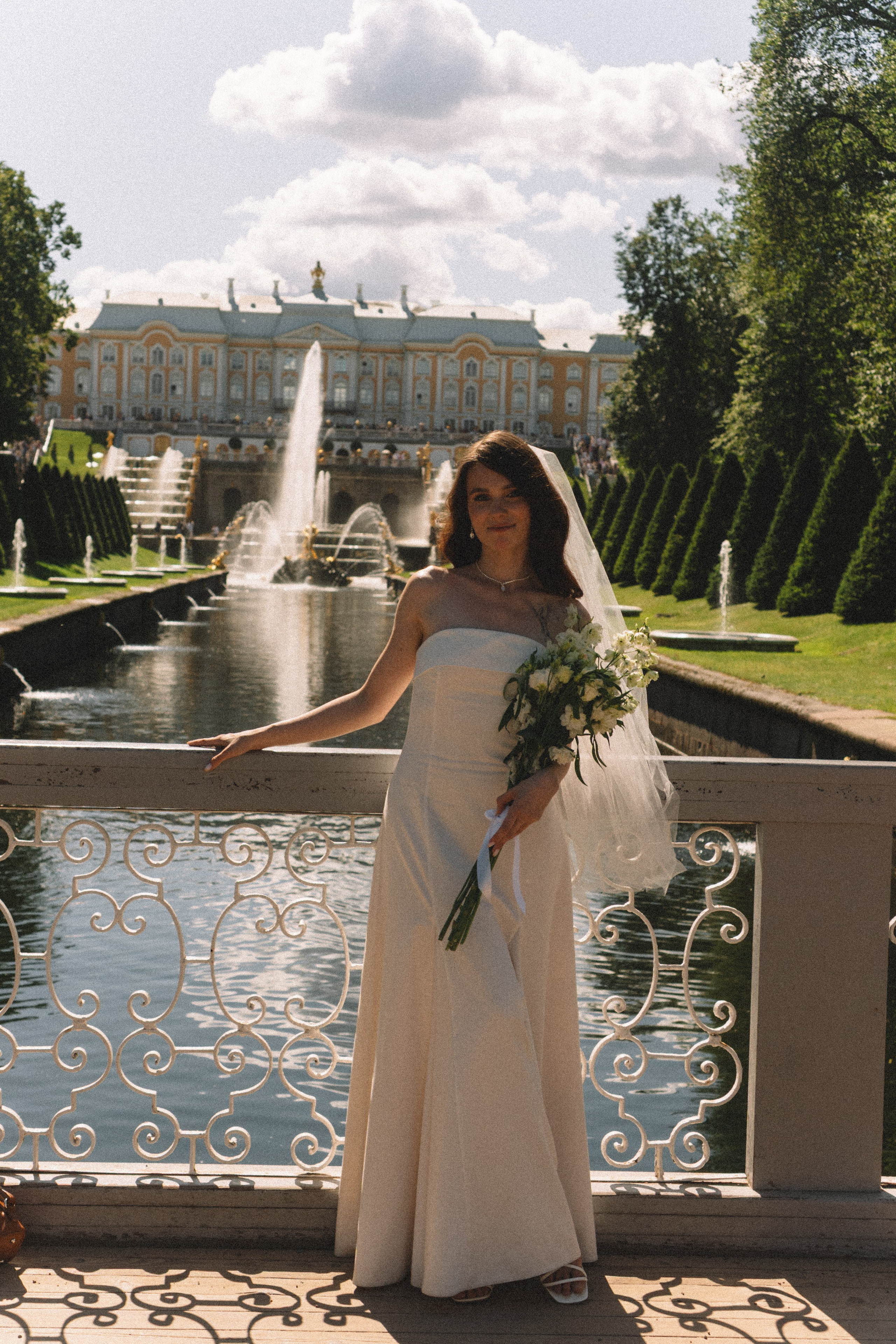 СВАДЕБНАЯ СЬЕМКА В ПЕТЕРГОФЕ И СЬЕМКА РЕПОРТАЖА В ЗАГСЕ ПЕТЕРГОФА. Профессиональный фотограф, Санкт-Петербург — Виктория Богомолова