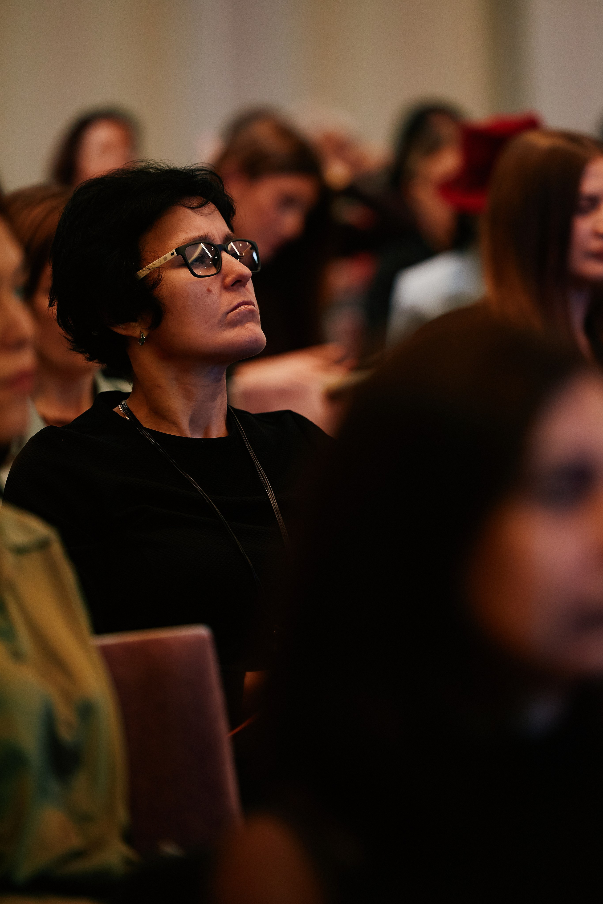 Современная женщина в Hilton 26.10. Свадебный репортажный фотограф краснодар максим дремов дрёмов фотосессия студия цена