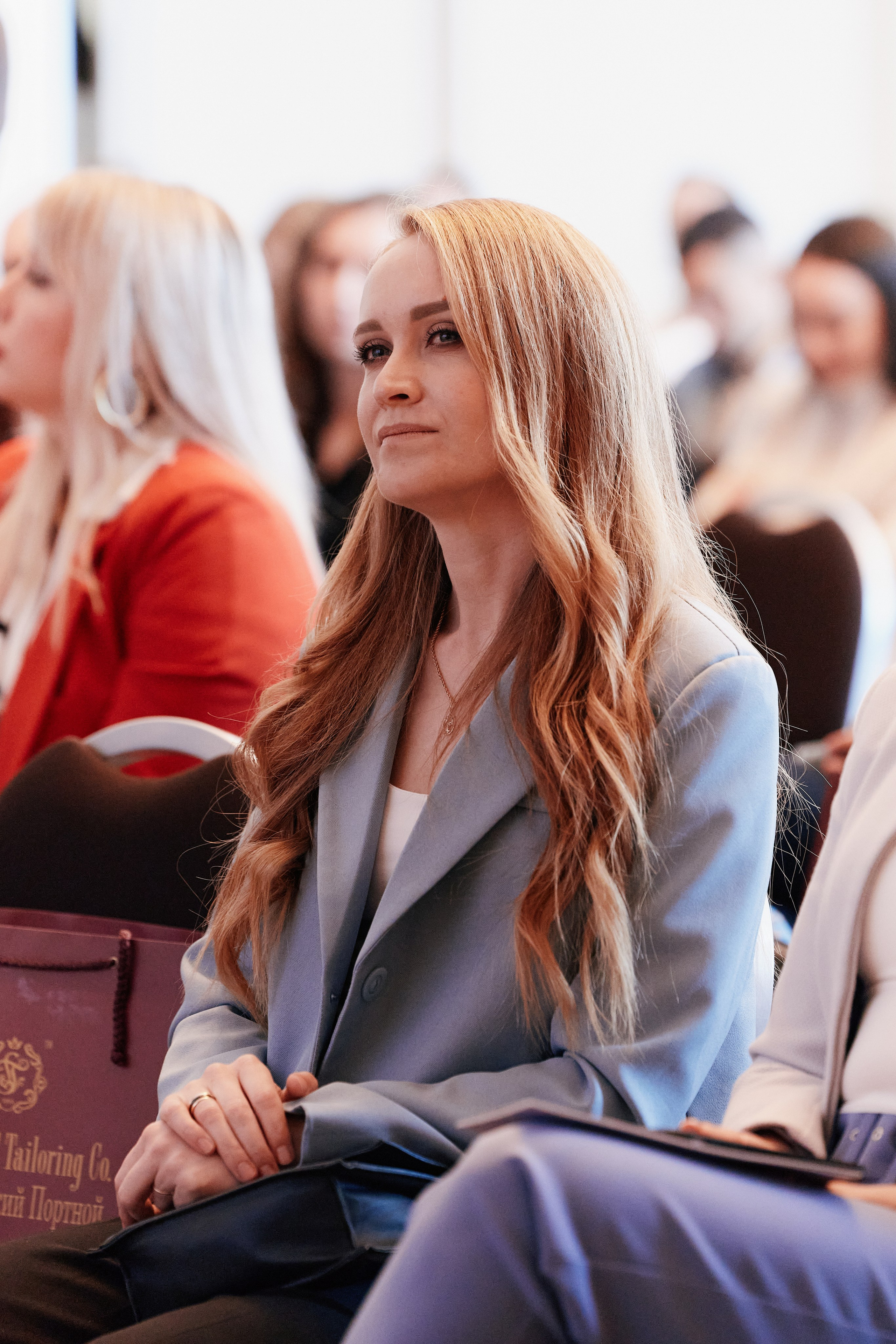 Форум Бизнес-тренды 2025 в Marriott Hotel 28.04. Свадебный репортажный фотограф краснодар максим дремов дрёмов фотосессия студия цена