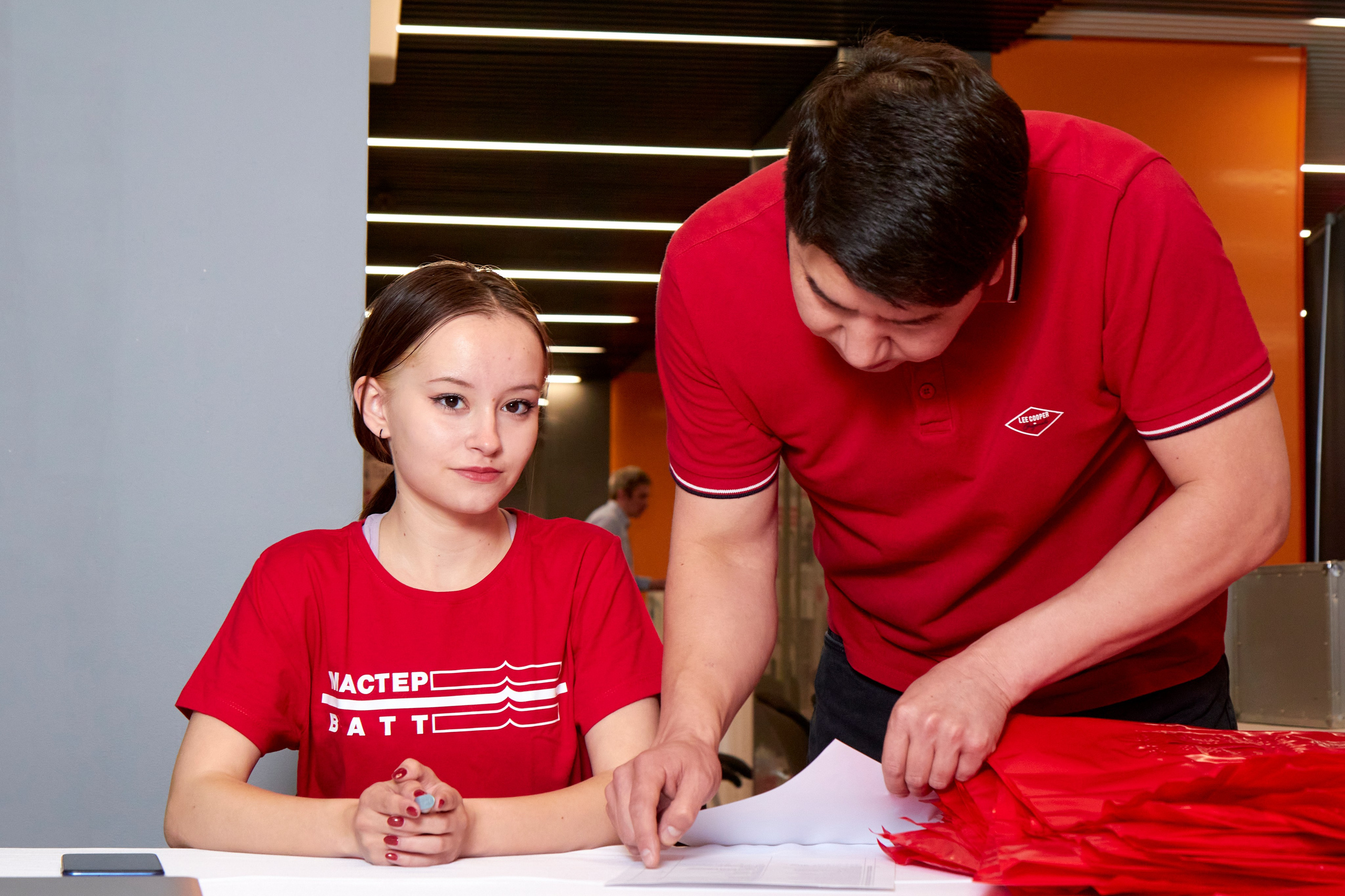 Мастер Ватт, конференция Екатеринбург 2023. Предметный и репортажный фотограф Алексей Кротов