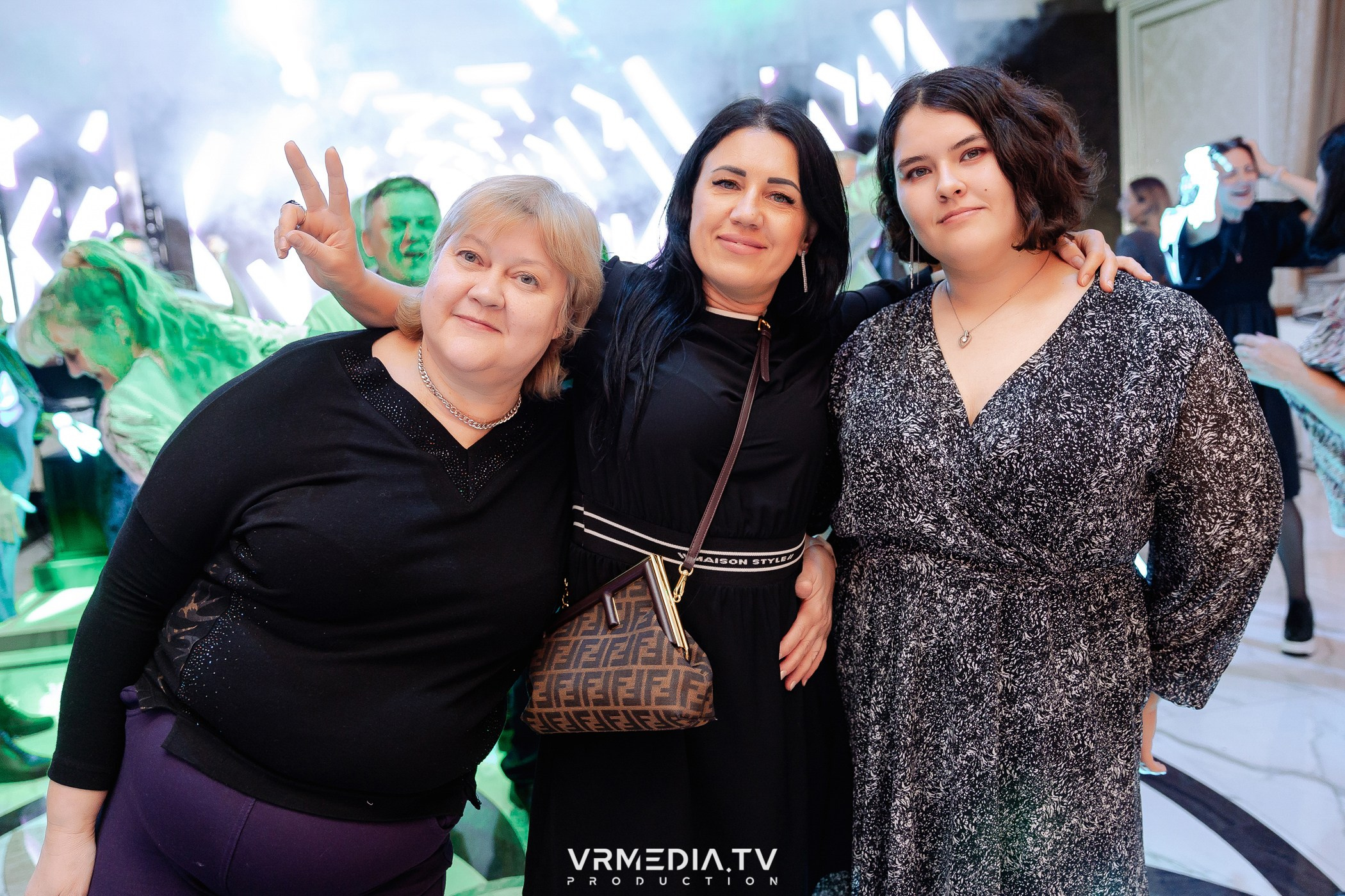 Выходные в ресторане «Лазурный берег»