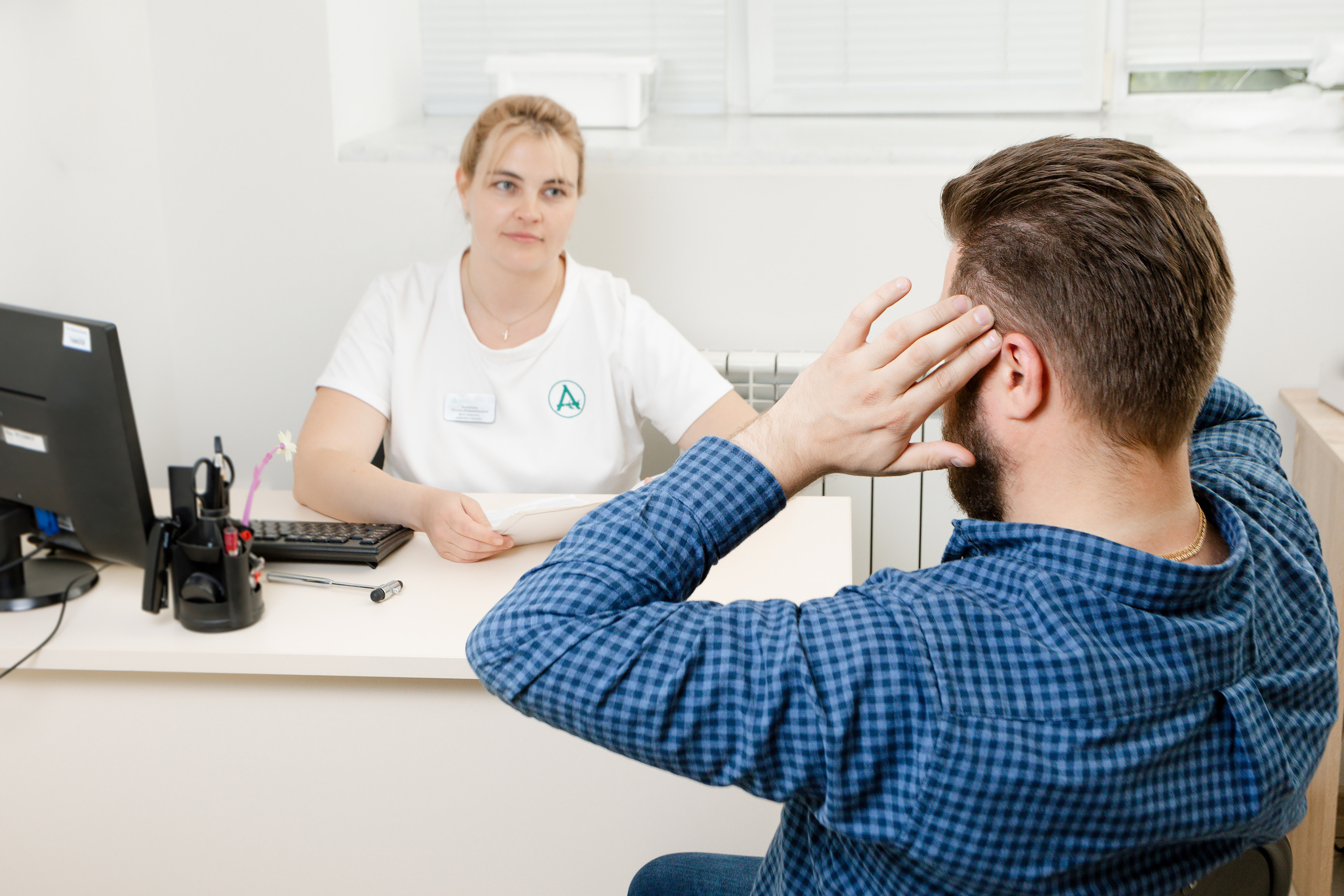 Съемка сотрудников медцентра Артус. Портретный и репортажный фотограф в Казани Максим Сипачев
