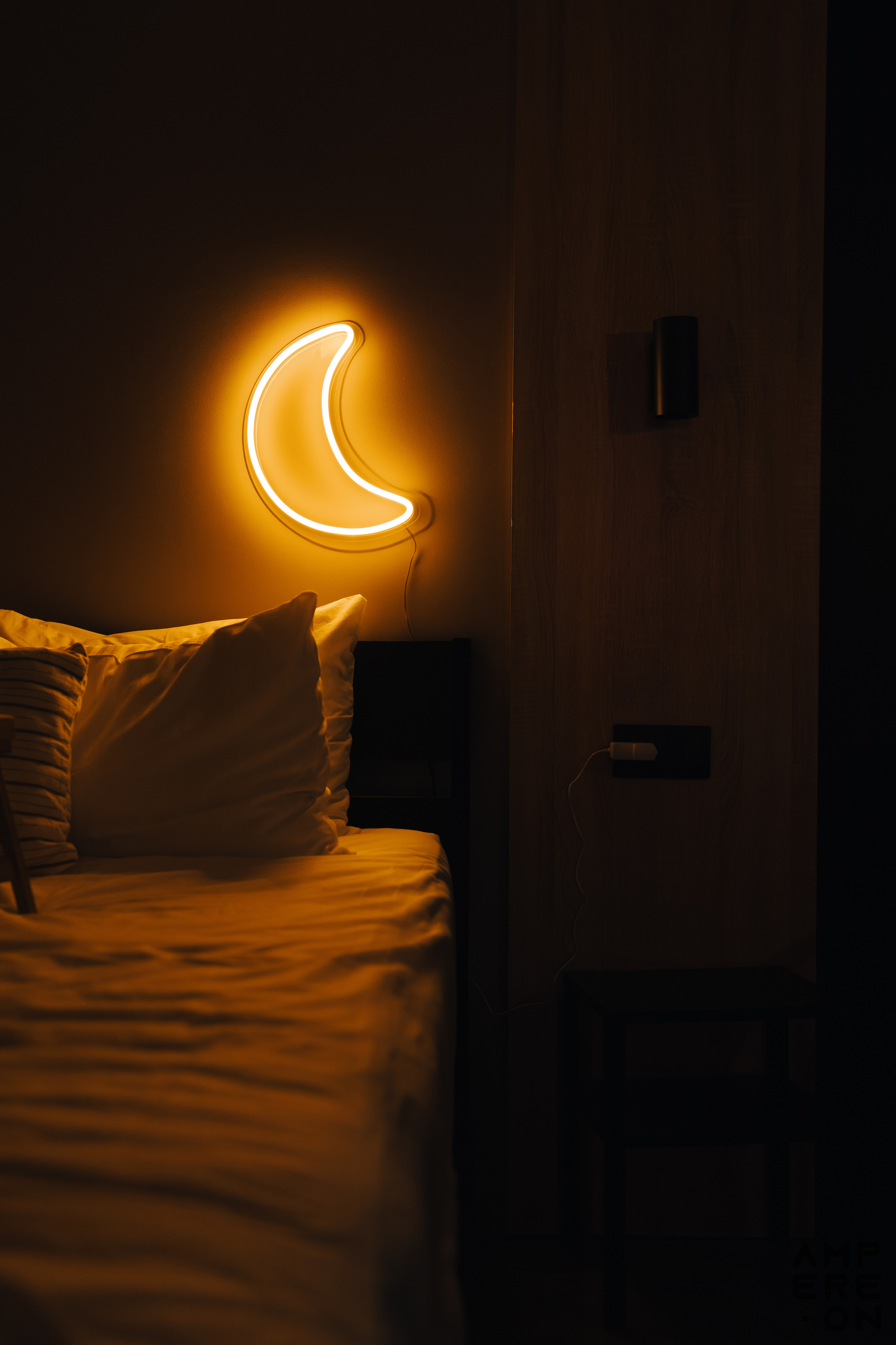 Ampereon — Неоновые вывески. Портретный и репортажный фотограф в Казани Максим Сипачев