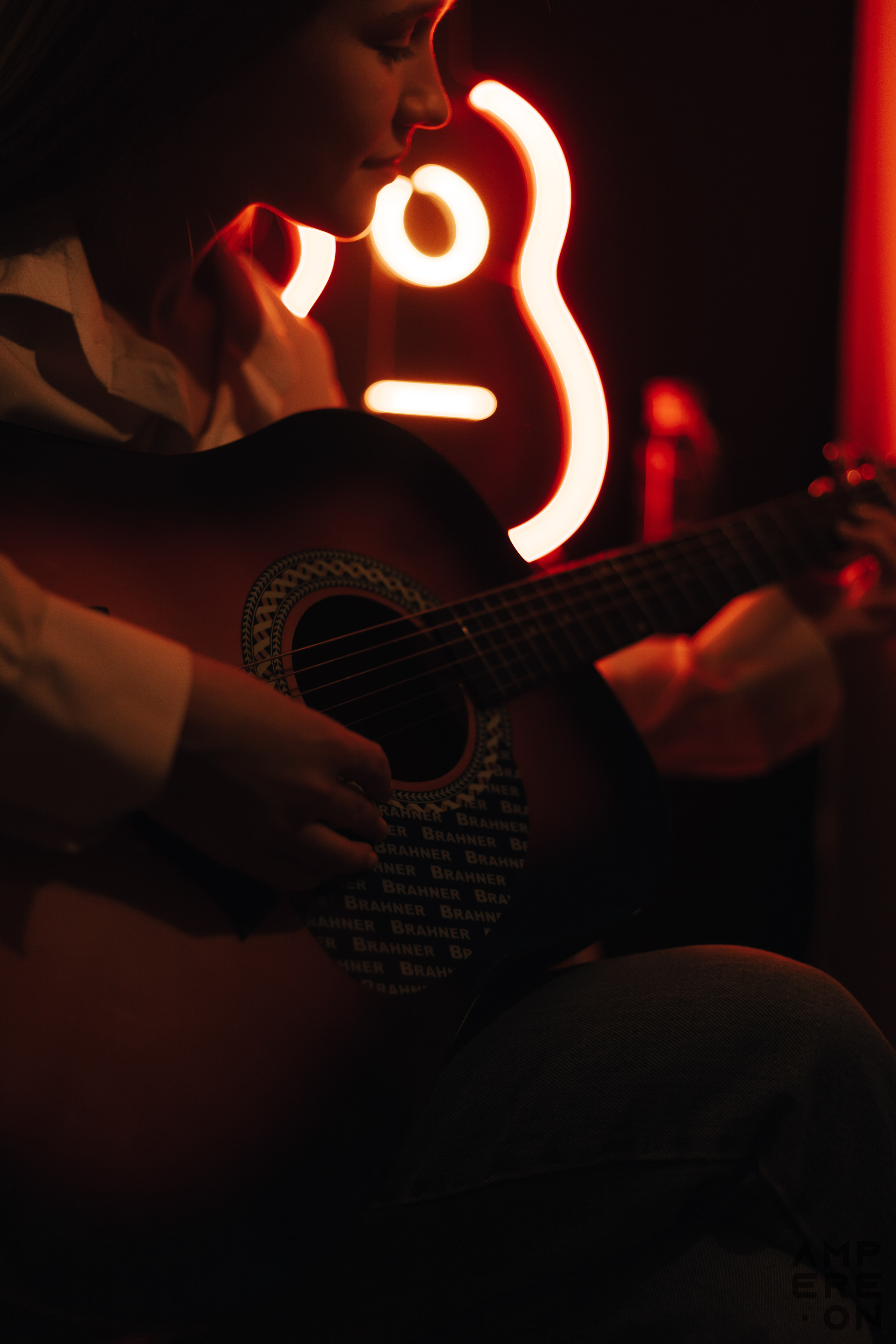 Ampereon — Неоновые вывески. Портретный и репортажный фотограф в Казани Максим Сипачев