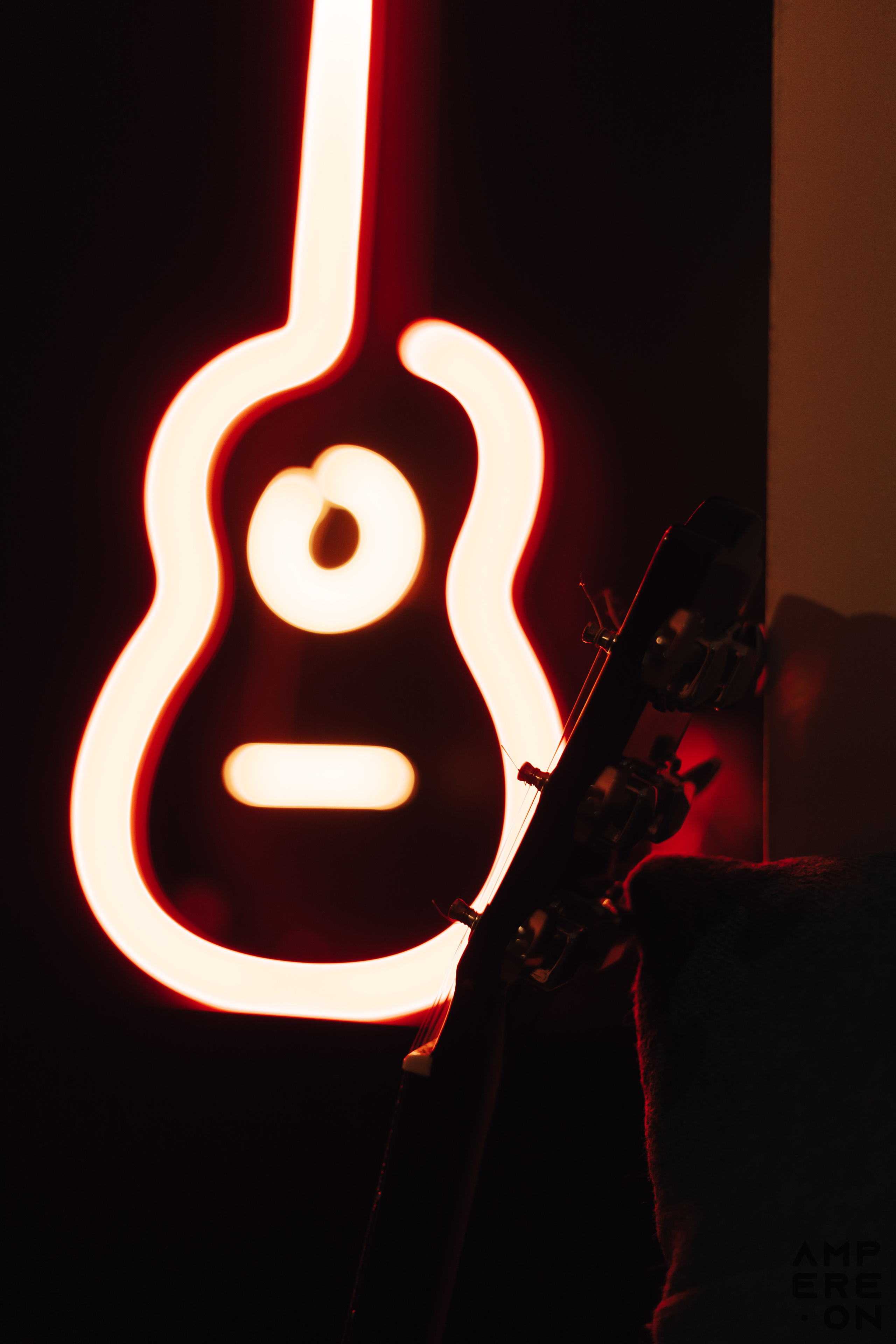 Ampereon — Неоновые вывески. Портретный и репортажный фотограф в Казани Максим Сипачев