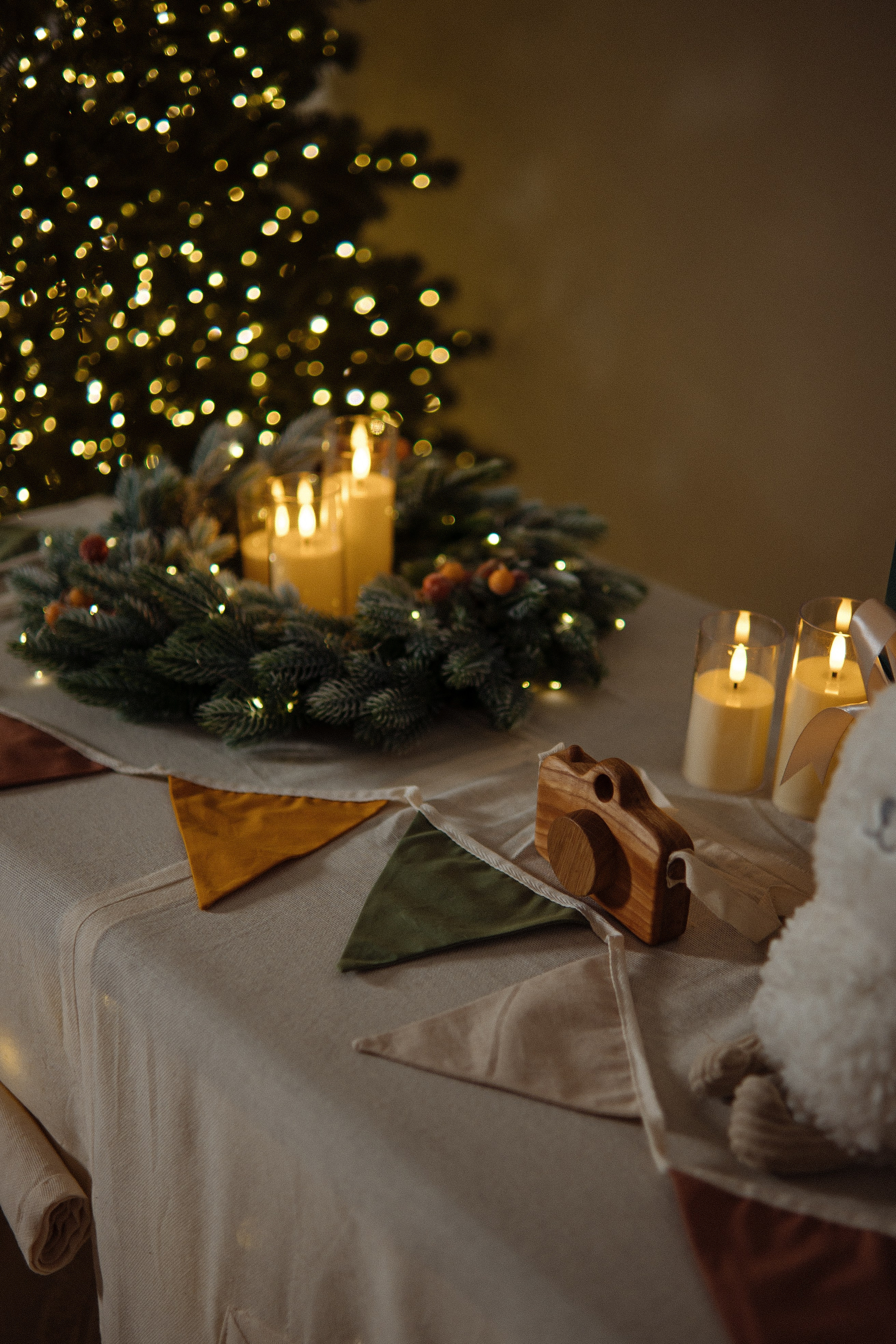 Новогодние декорации в зале AURA. AURA Фотостудия в Нижнем Новгороде