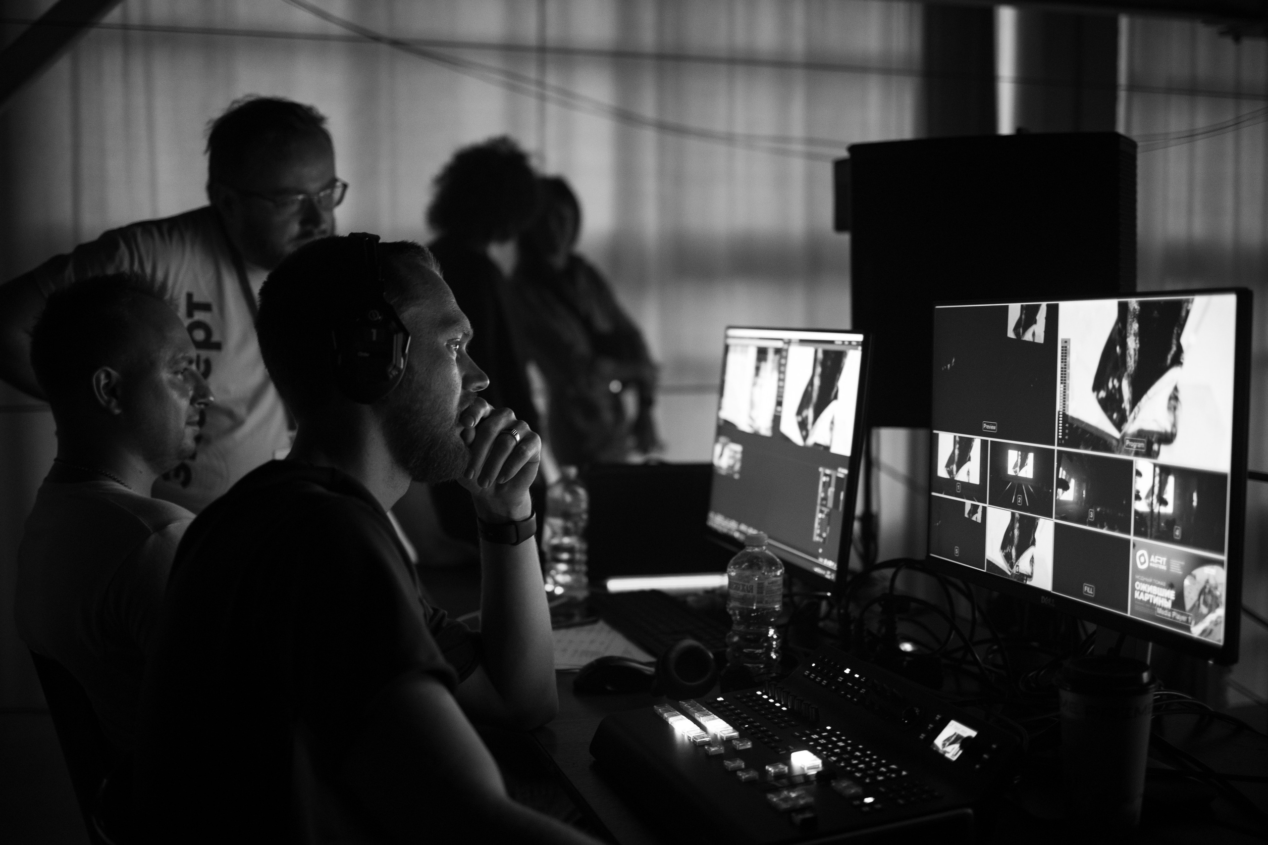 Закулисье модного показа. Главная