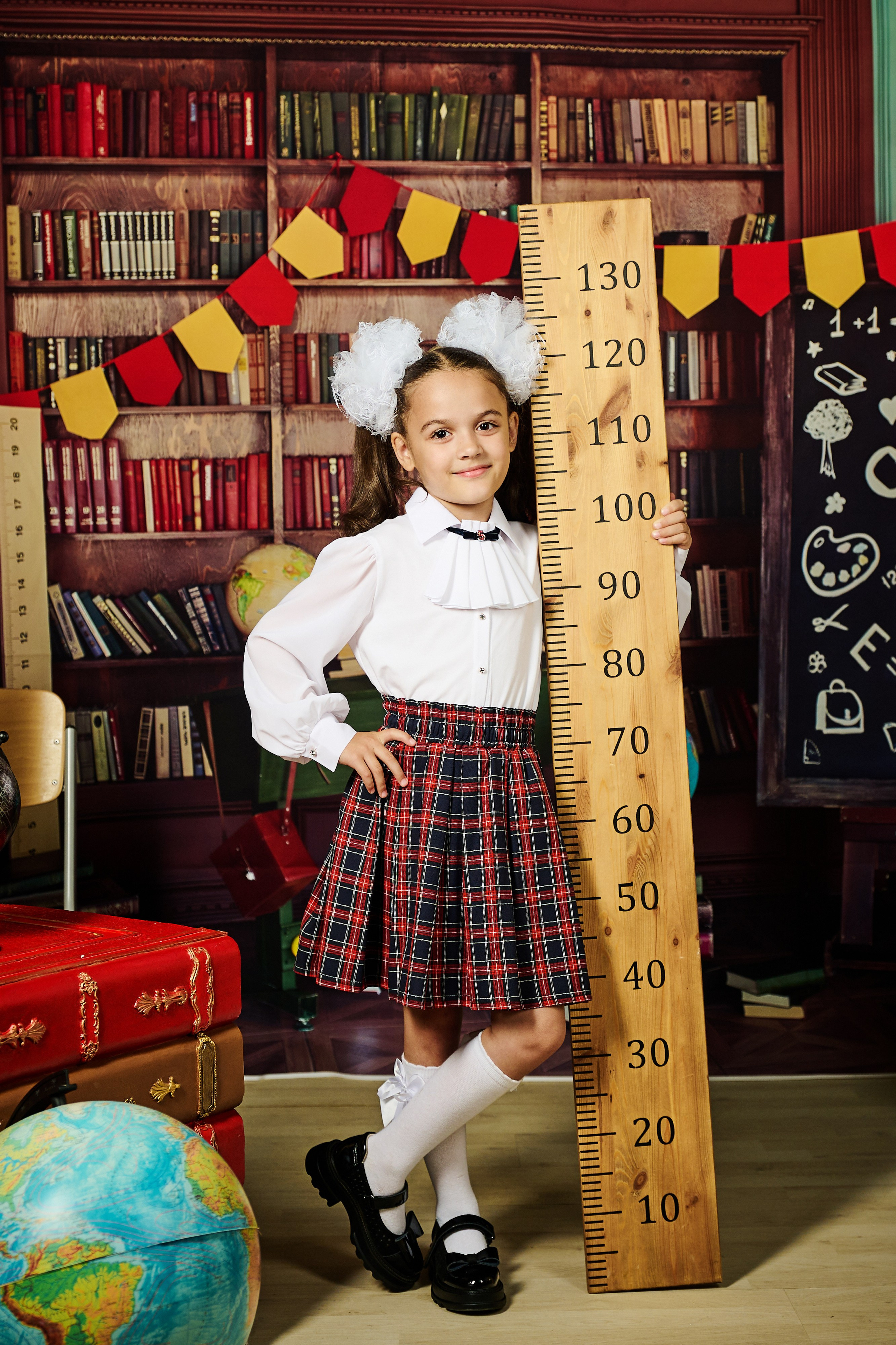 Фотосессии 1 класс. Выпускные альбомы. Предметная и контент съёмка. Фотостудия Klass