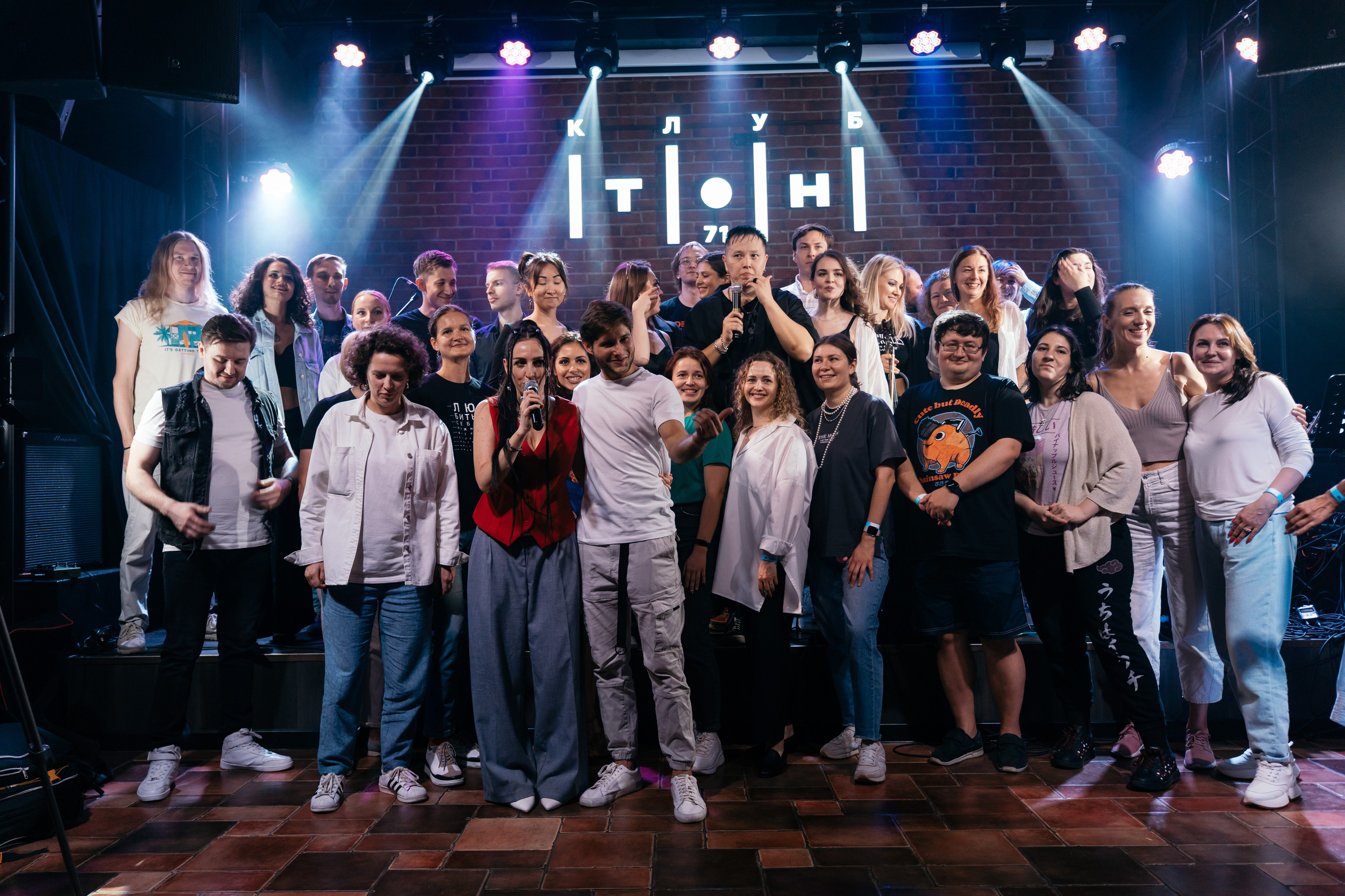 Mini Concert. Photographer based in moscow Peter Tchana