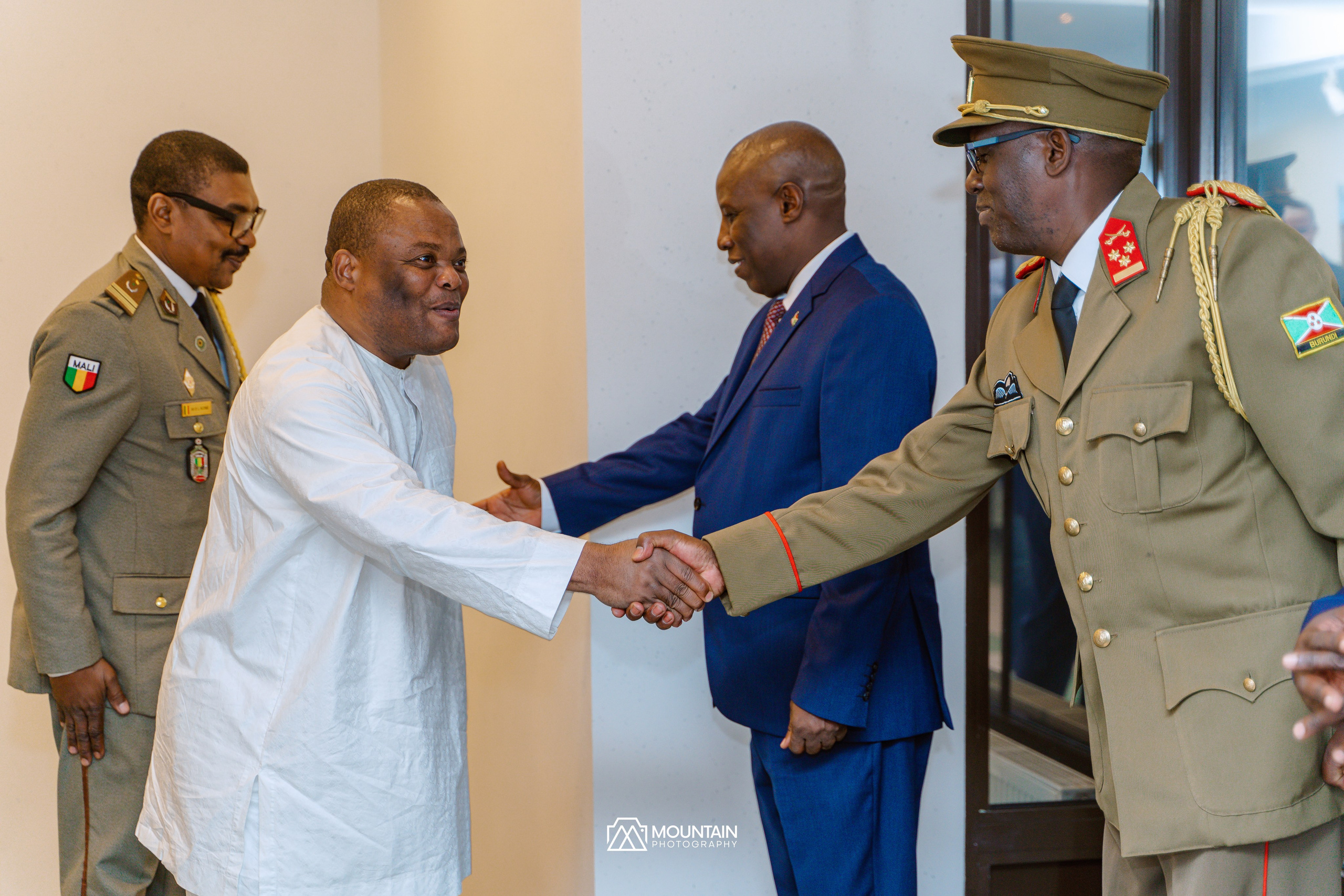 Burundi Indepence Celebration. Photographer based in moscow Peter Tchana