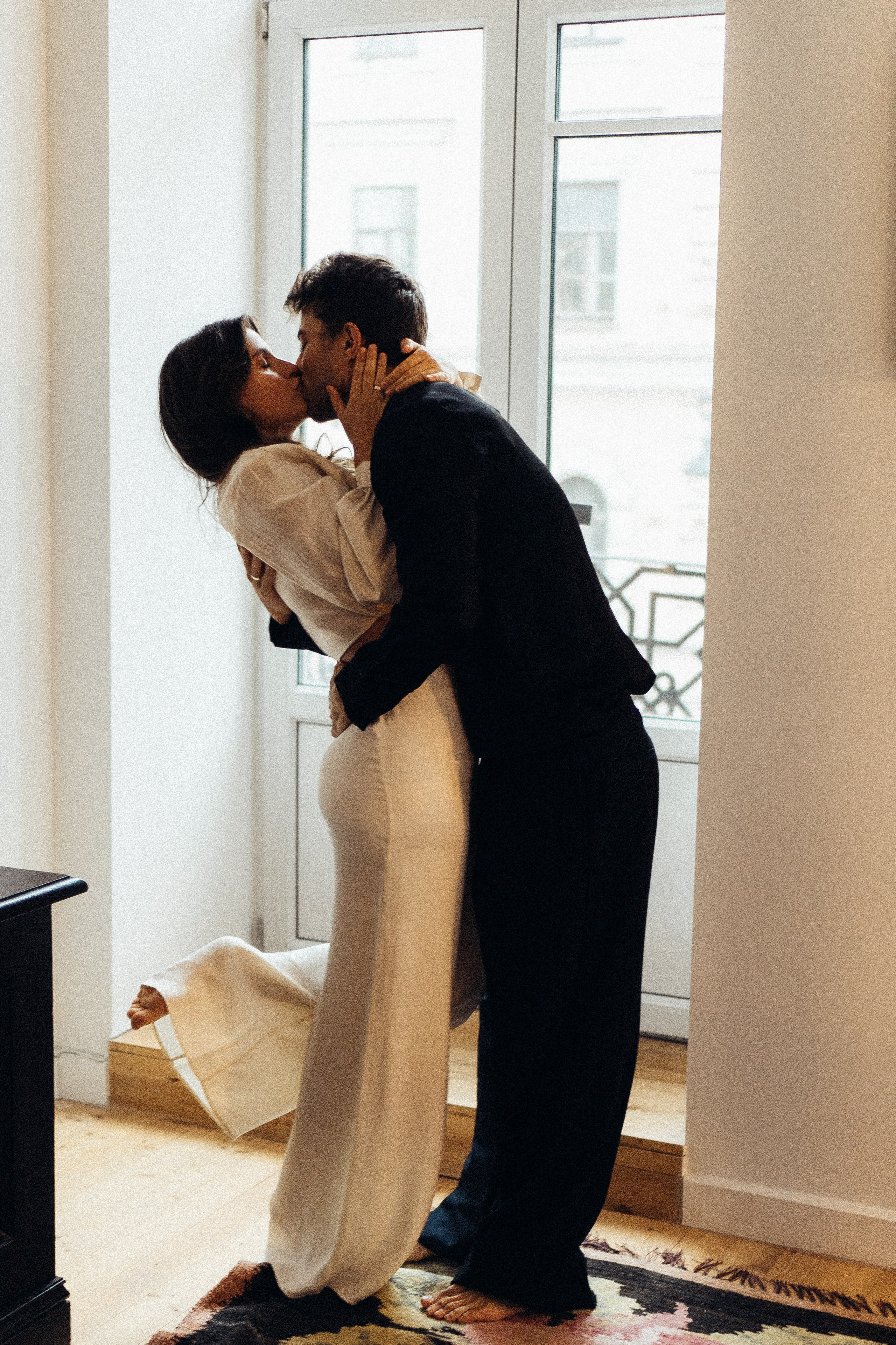 УТРО ЖЕНИХА И НЕВЕСТЫ В ПИТЕРСКОЙ КВАРТИРЕ И СЬЕМКА С СВАДЕБНЫХ ОБРАЗАХ. Профессиональный фотограф, Санкт-Петербург — Виктория Богомолова