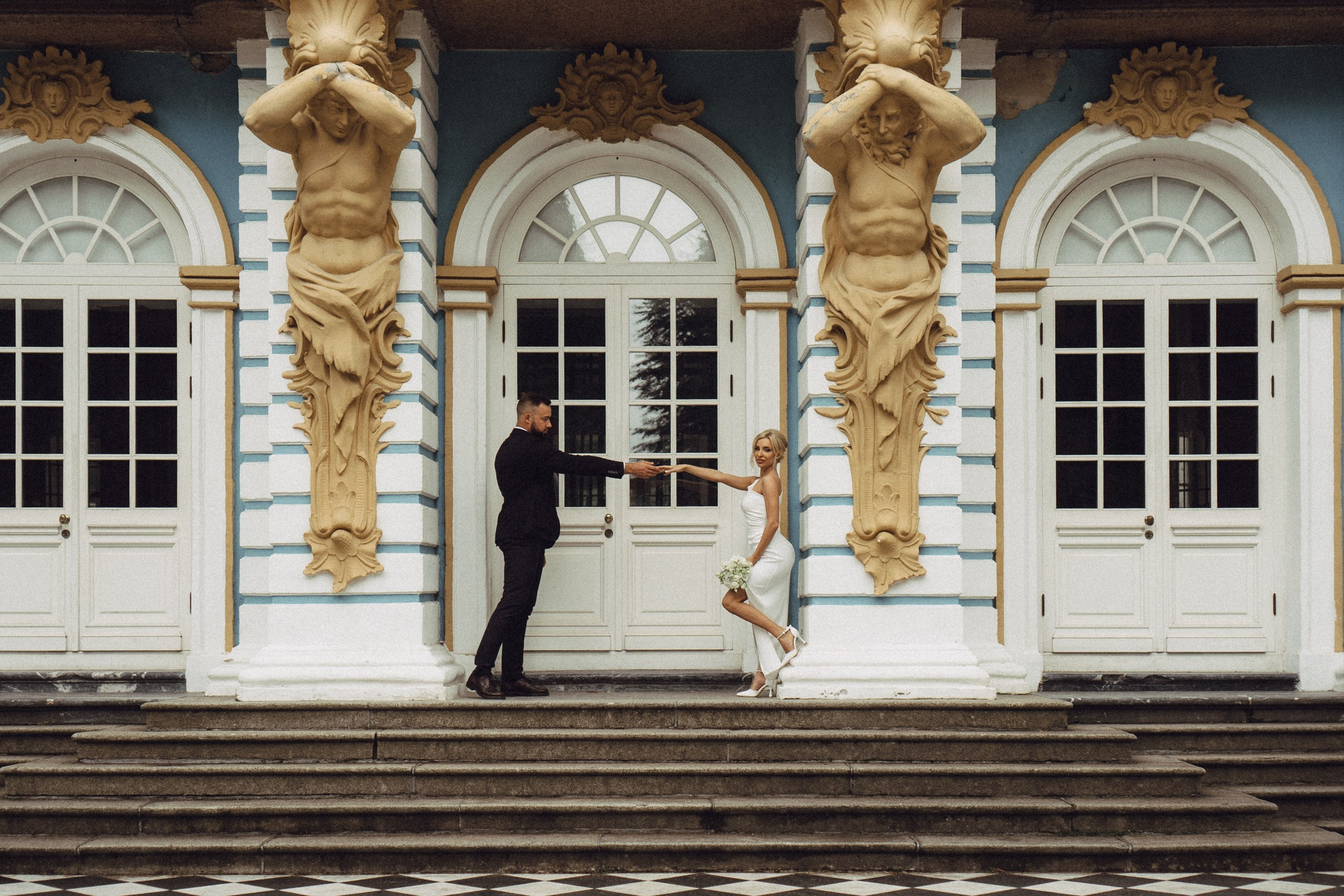 СВАДЕБНАЯ ИСТОРИЯ В ГОРОДЕ ПУШКИН ВОЗЛЕ ЕКАТЕРИНИНСКОГО ДВОРЦА И В ПАРКЕ. Профессиональный фотограф, Санкт-Петербург — Виктория Богомолова