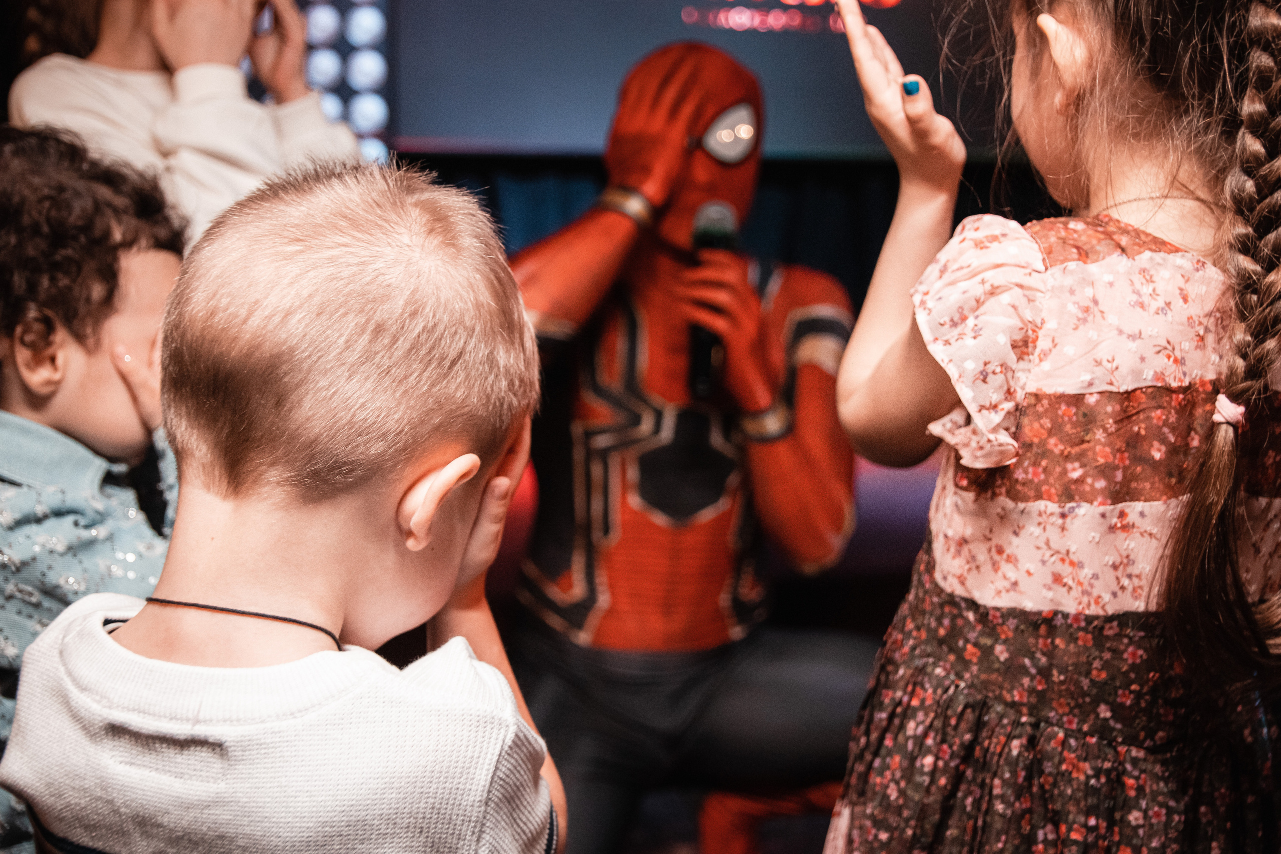 Детские праздники. Фотограф Аделина Raw