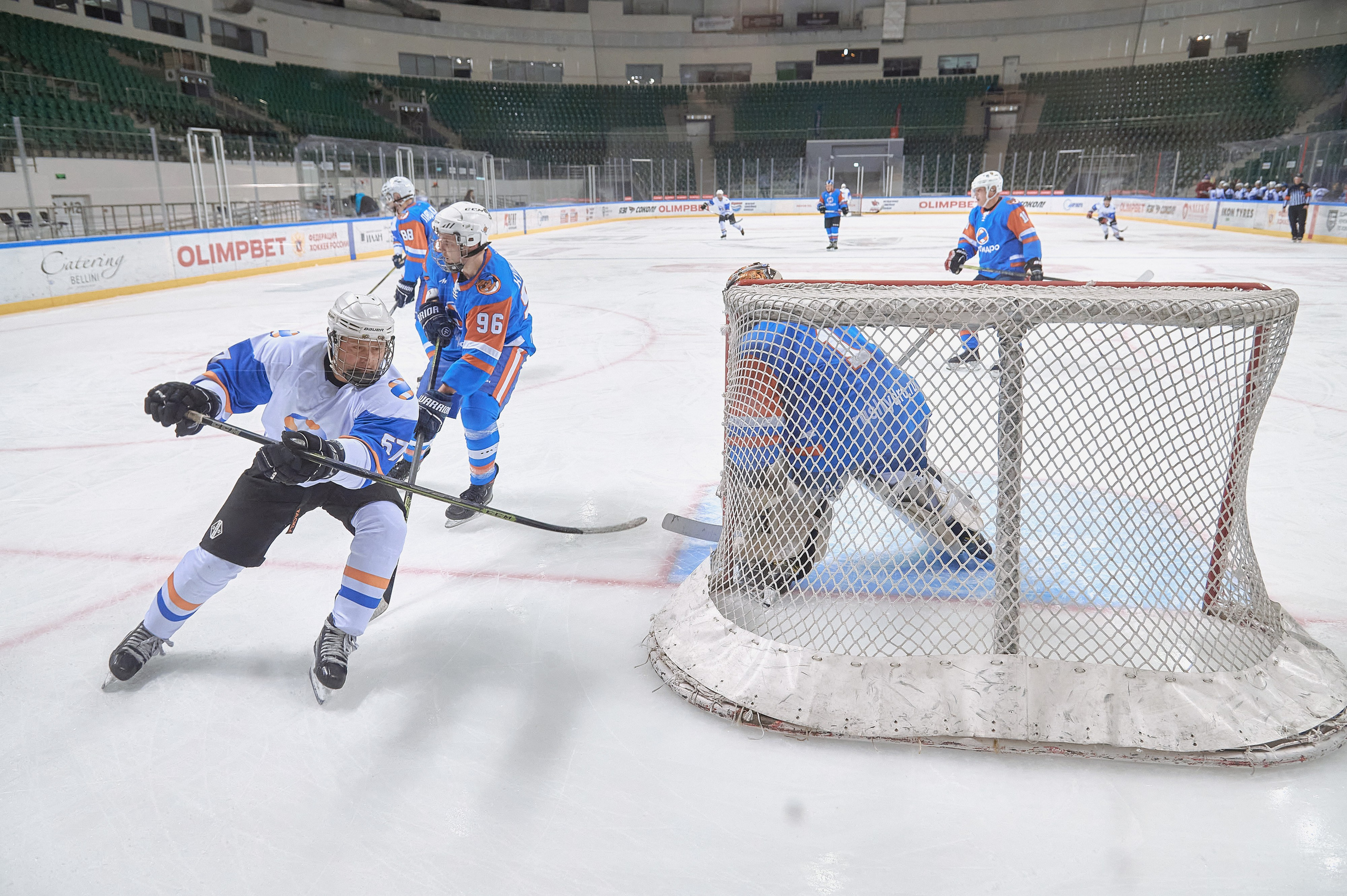 Платинум Арена — Хоккей — РусГидро. Фотограф Яковлев Роман — Красноярск