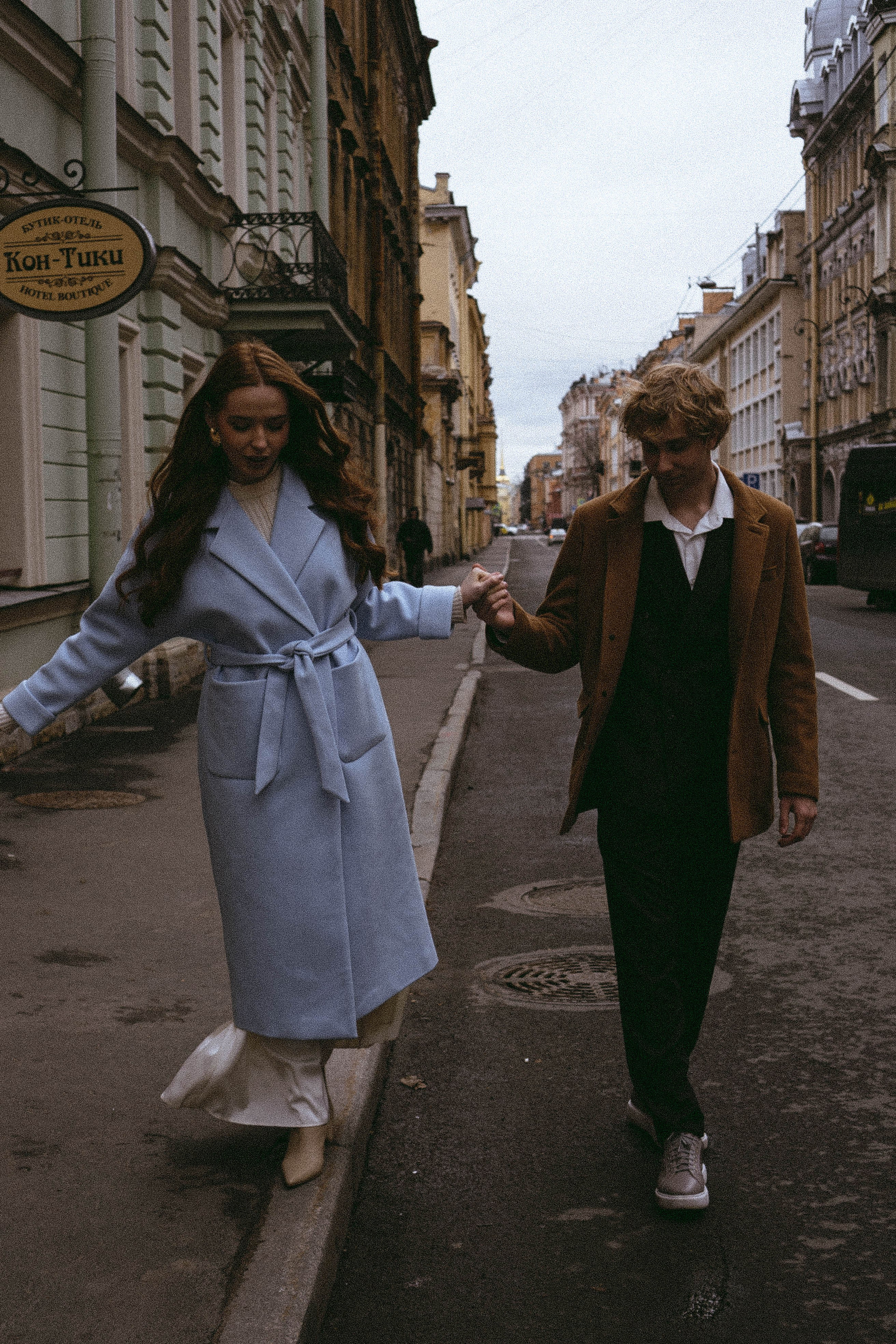 СВАДЕБНАЯ ПРОГУЛКА ПО ПЕТРОГРАДКЕ ВЕСНОЙ (ФОТОСЕССИИЯ ПАРЫ СВАДЕБНАЯ). Профессиональный фотограф, Санкт-Петербург — Виктория Богомолова