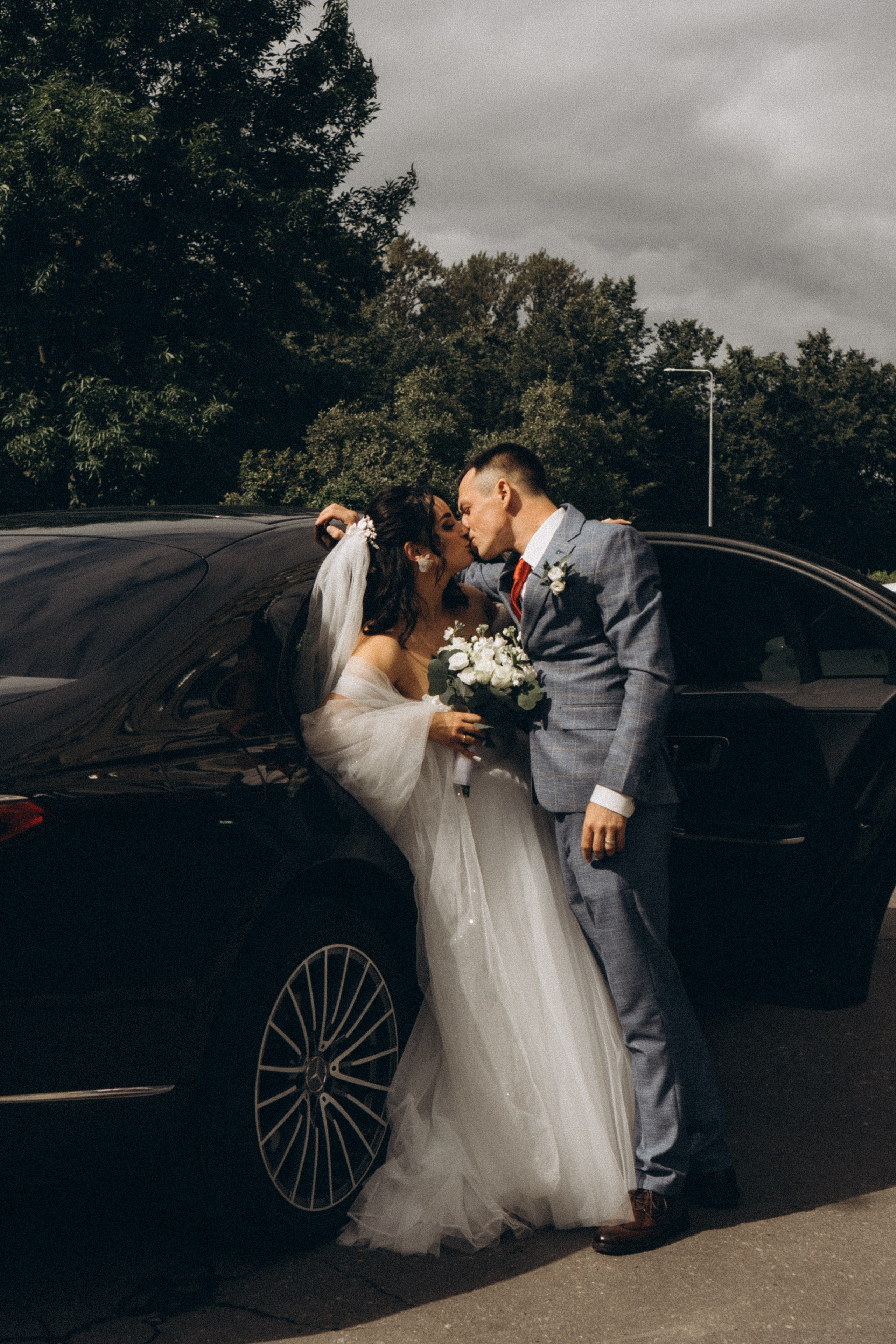 СВАДЕБНАЯ ПРОГУЛКА РЕСТОРАН МЫ ЖЕ НА ТЫ И ФОТОСЕССИИЯ С АВТОМОБИЛЕМ. Профессиональный фотограф, Санкт-Петербург — Виктория Богомолова