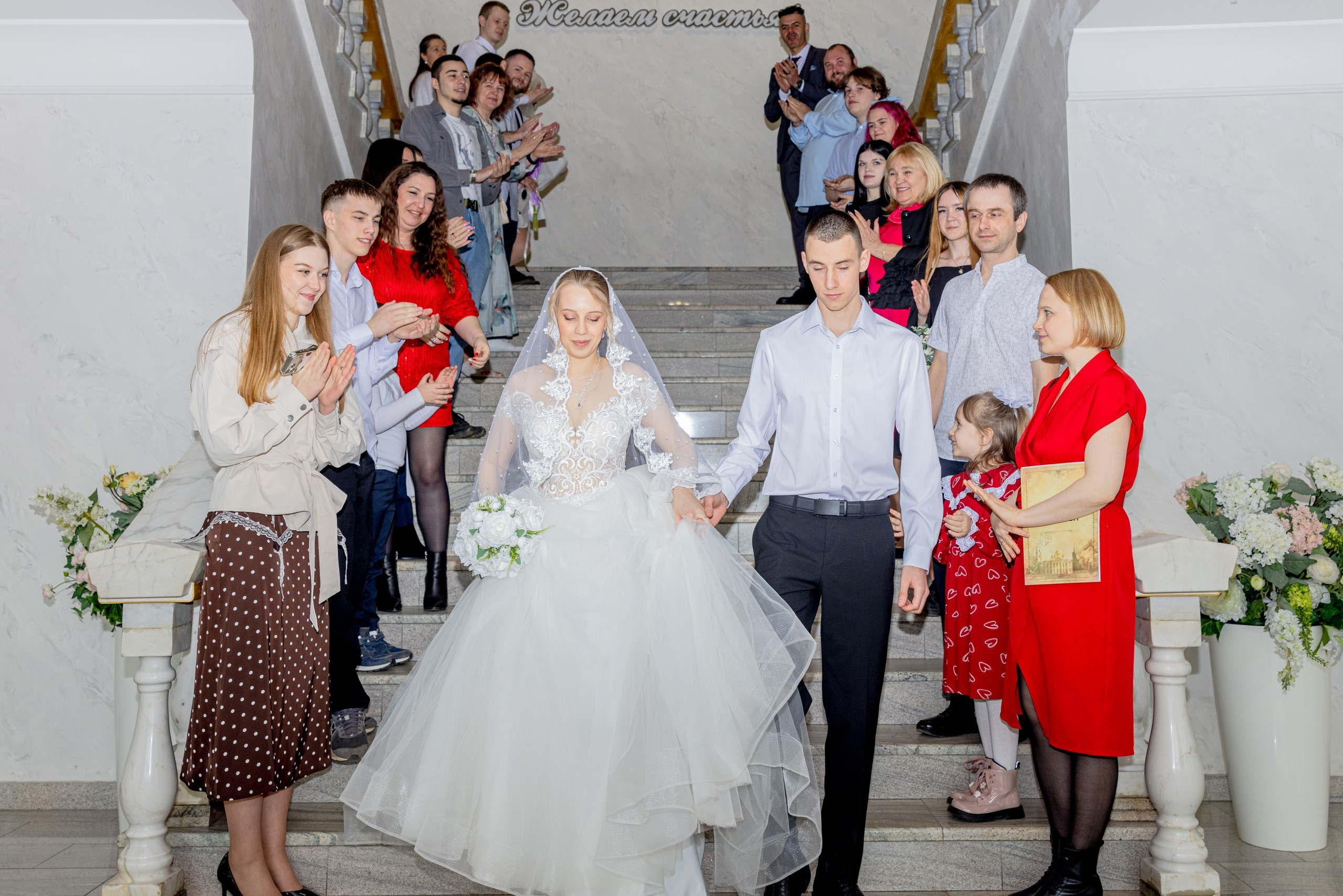 Пример одной свадьбы ЗАГС, ресторан. Фотограф в Туле Крупский АнДРей. Фотостудия «КАДР71» в Туле