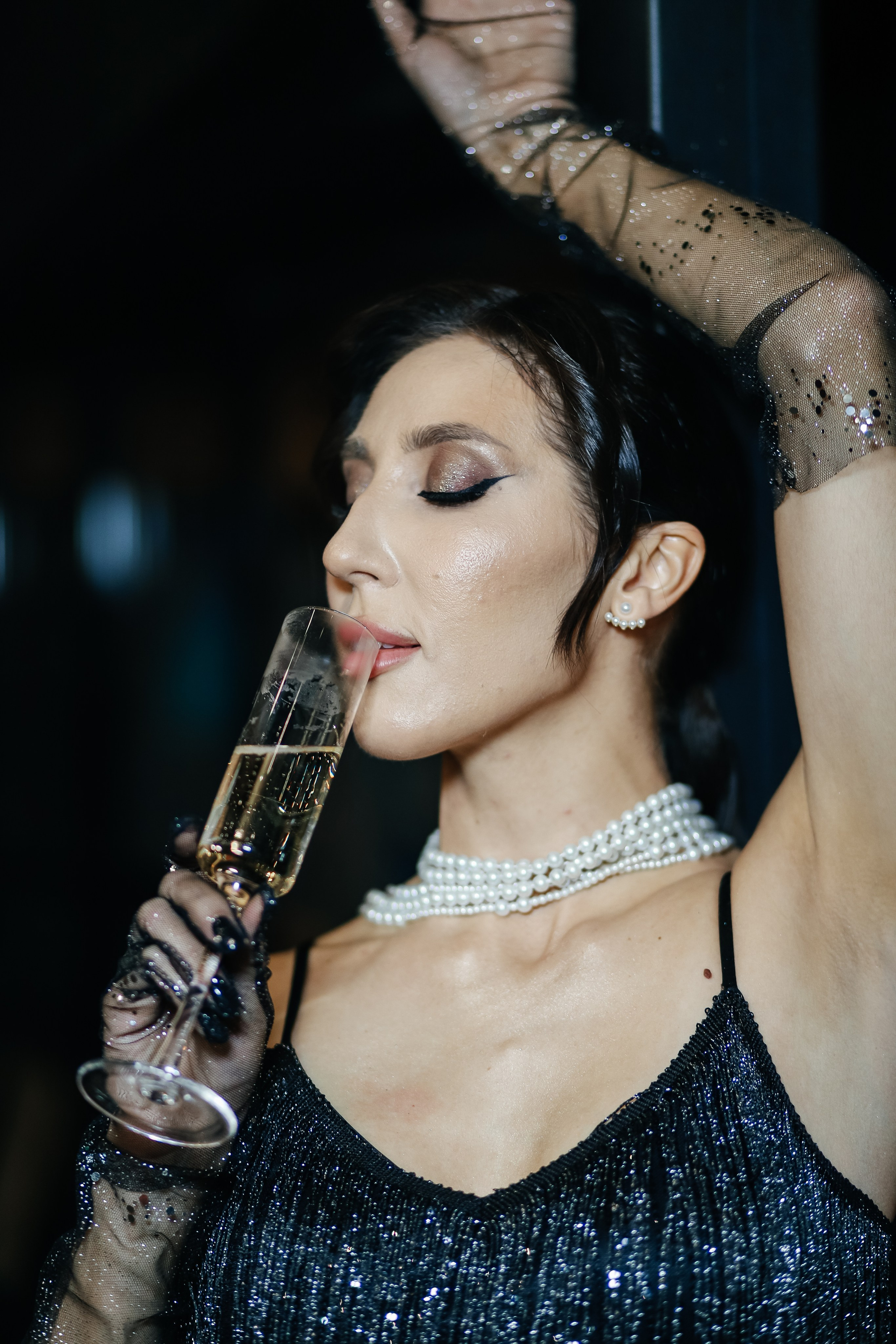 25.Диана и гости