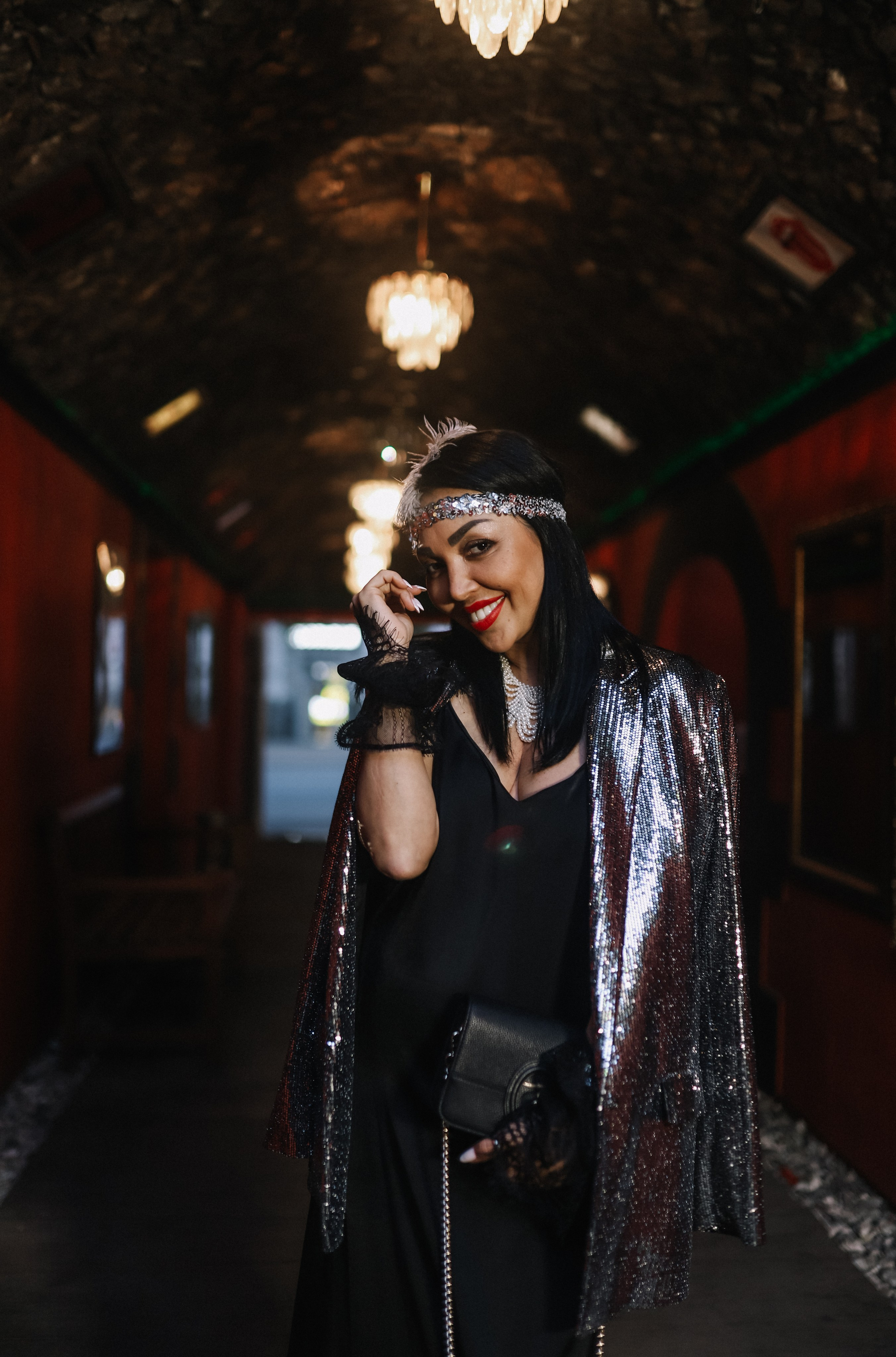 25.Диана и гости