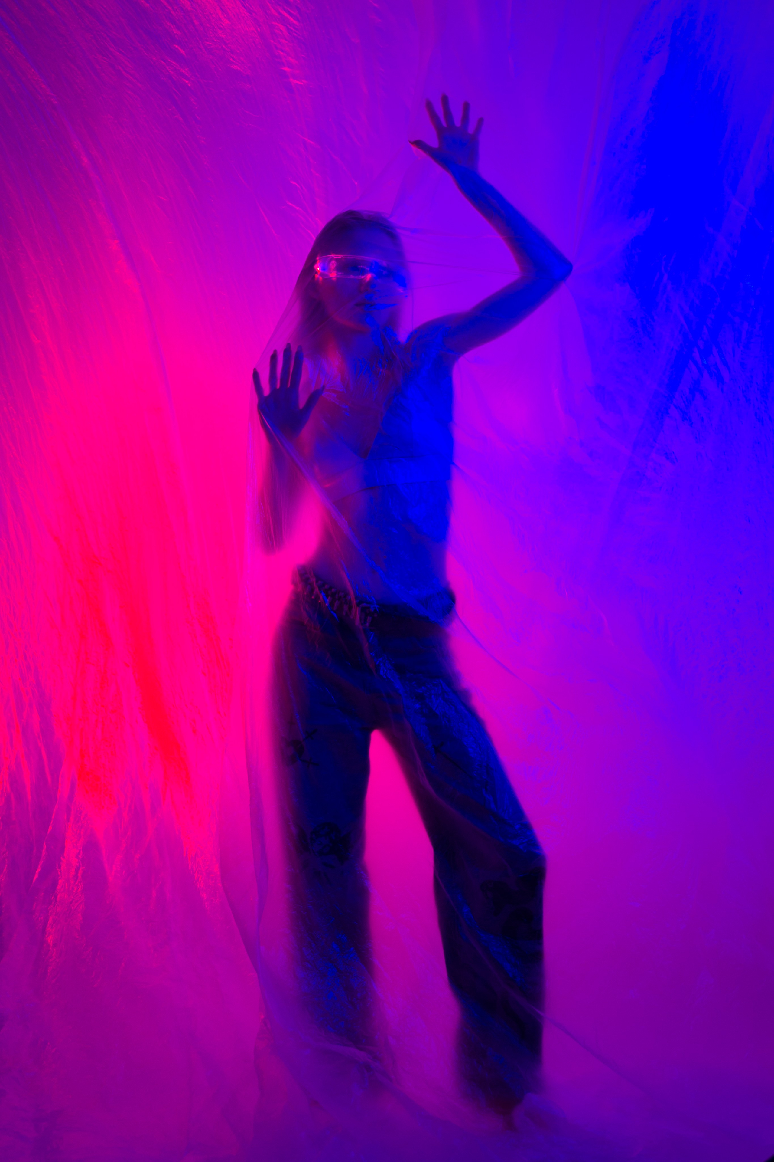 Мария Тихонова. Неон