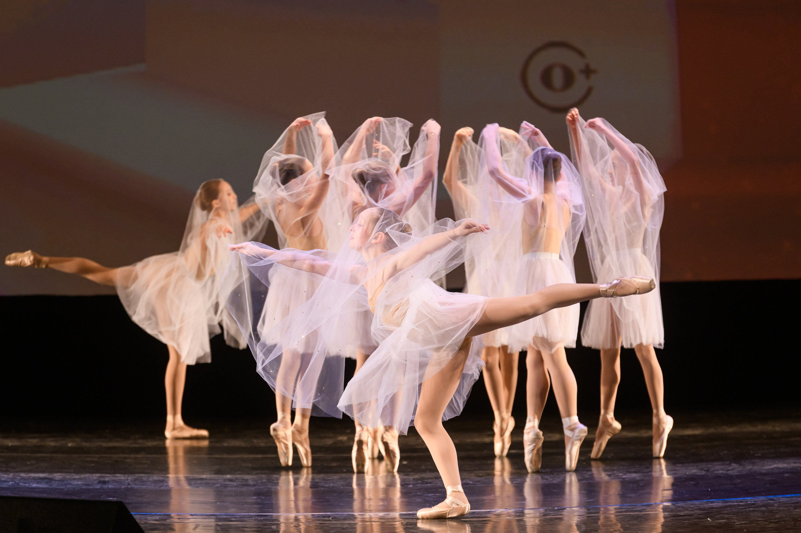 23 апреля, часть 1, БКЗ Октябрьский, г. Санкт-Петербург. Золотое яблочко