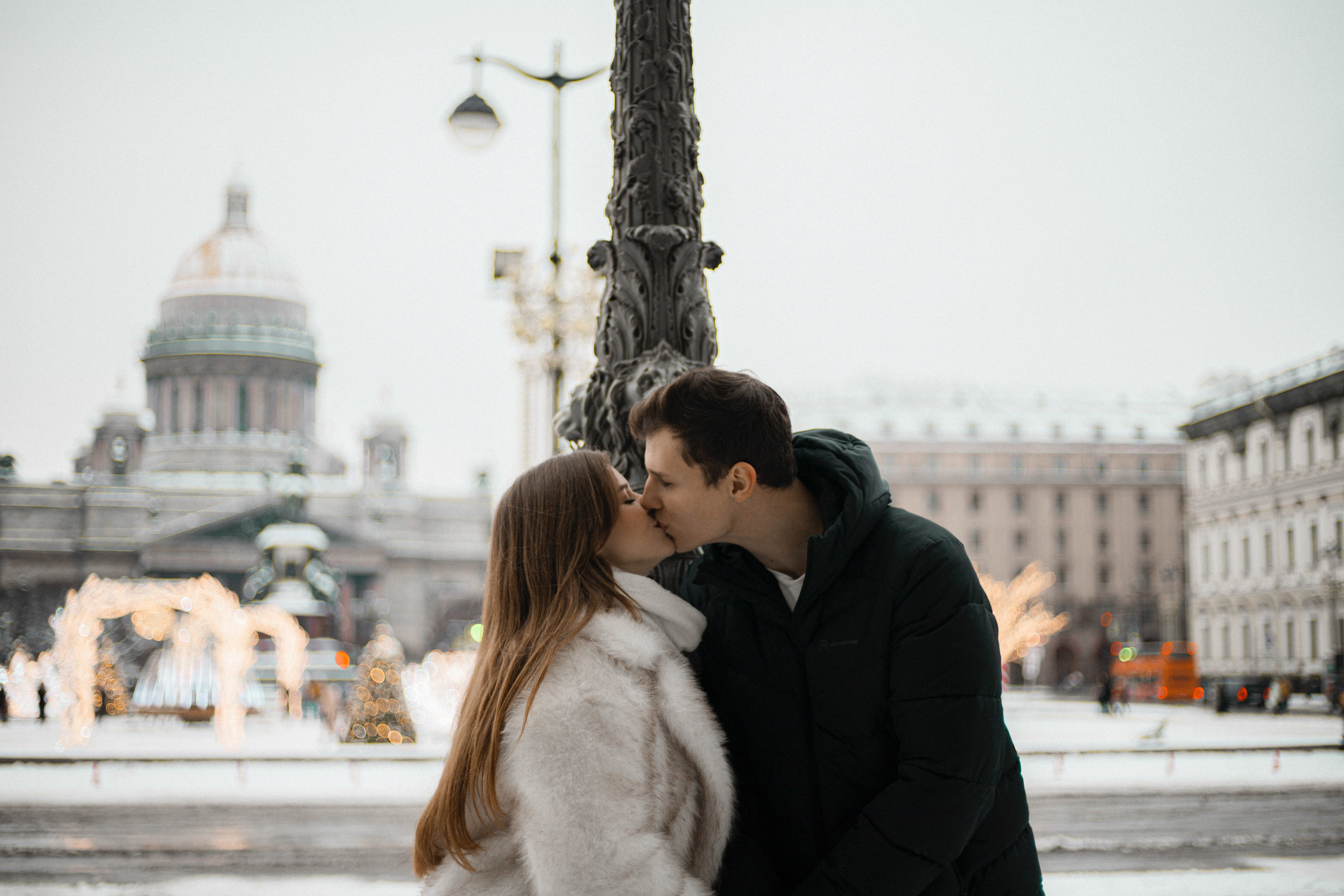 Lovestory: зимняя Исаакиевская площадь