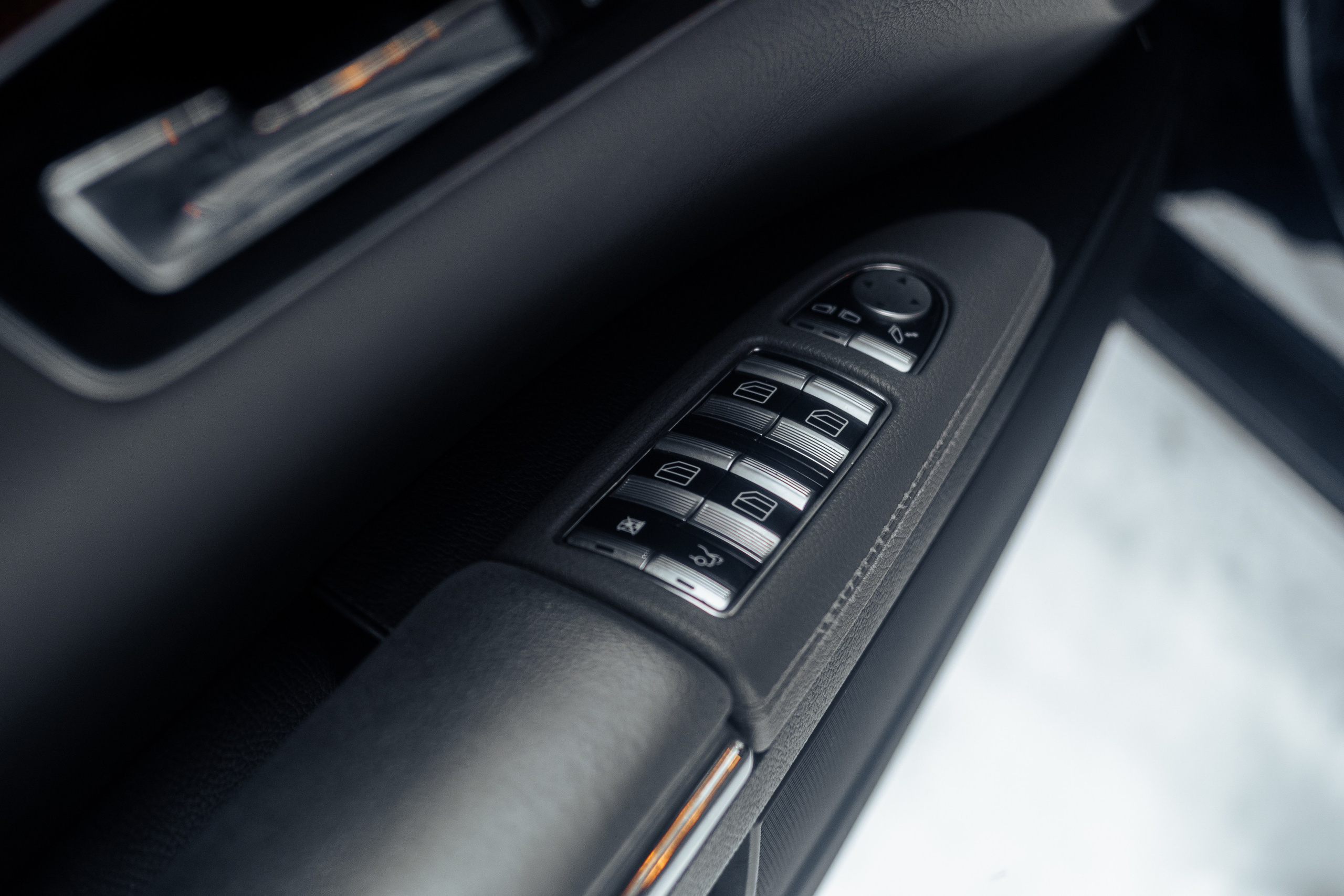 Автомобильная фото-сессия Mercedes-Benz S-class W221 в Калуге