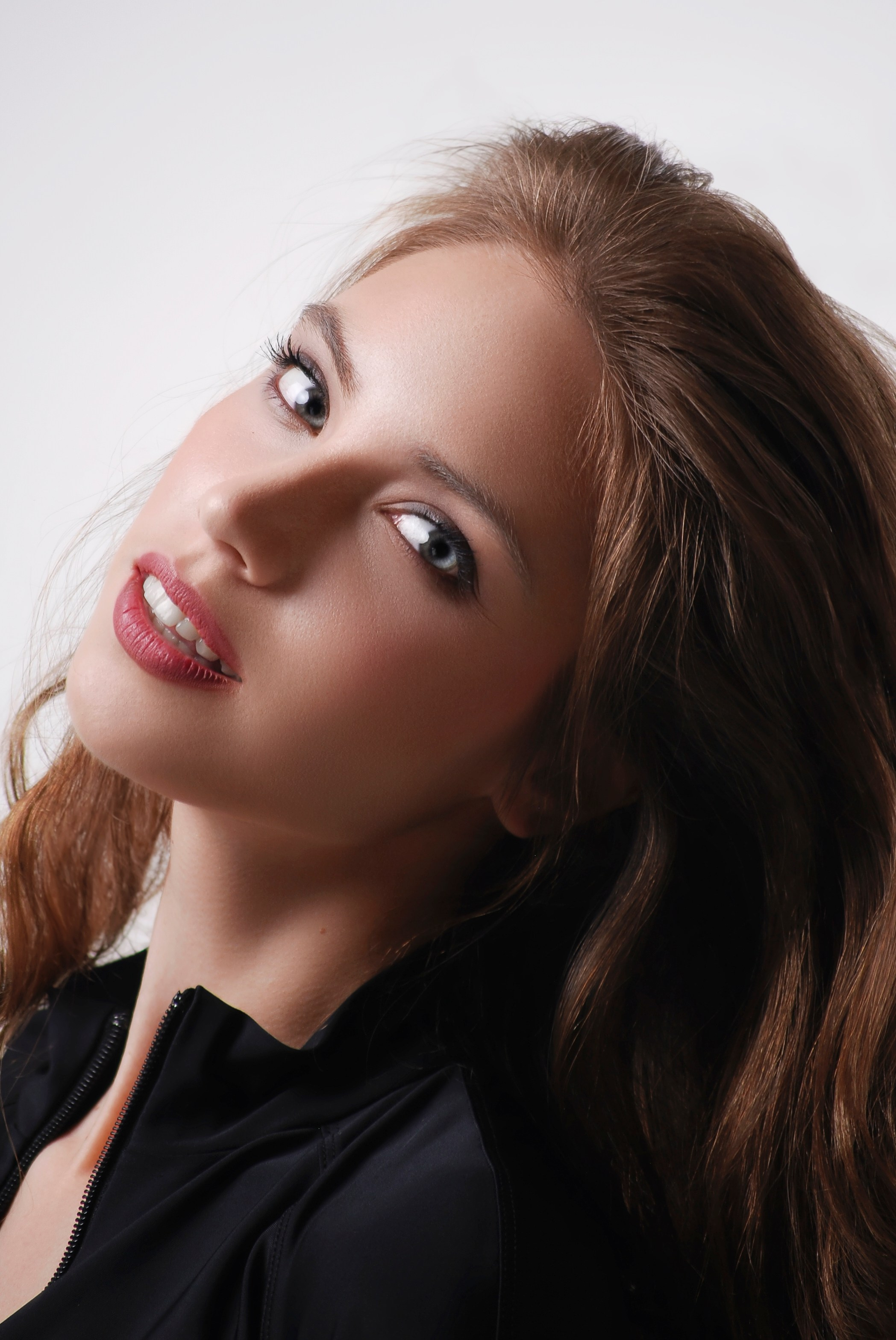 Креатив. Костюмер, художник кино и телевидения в спб