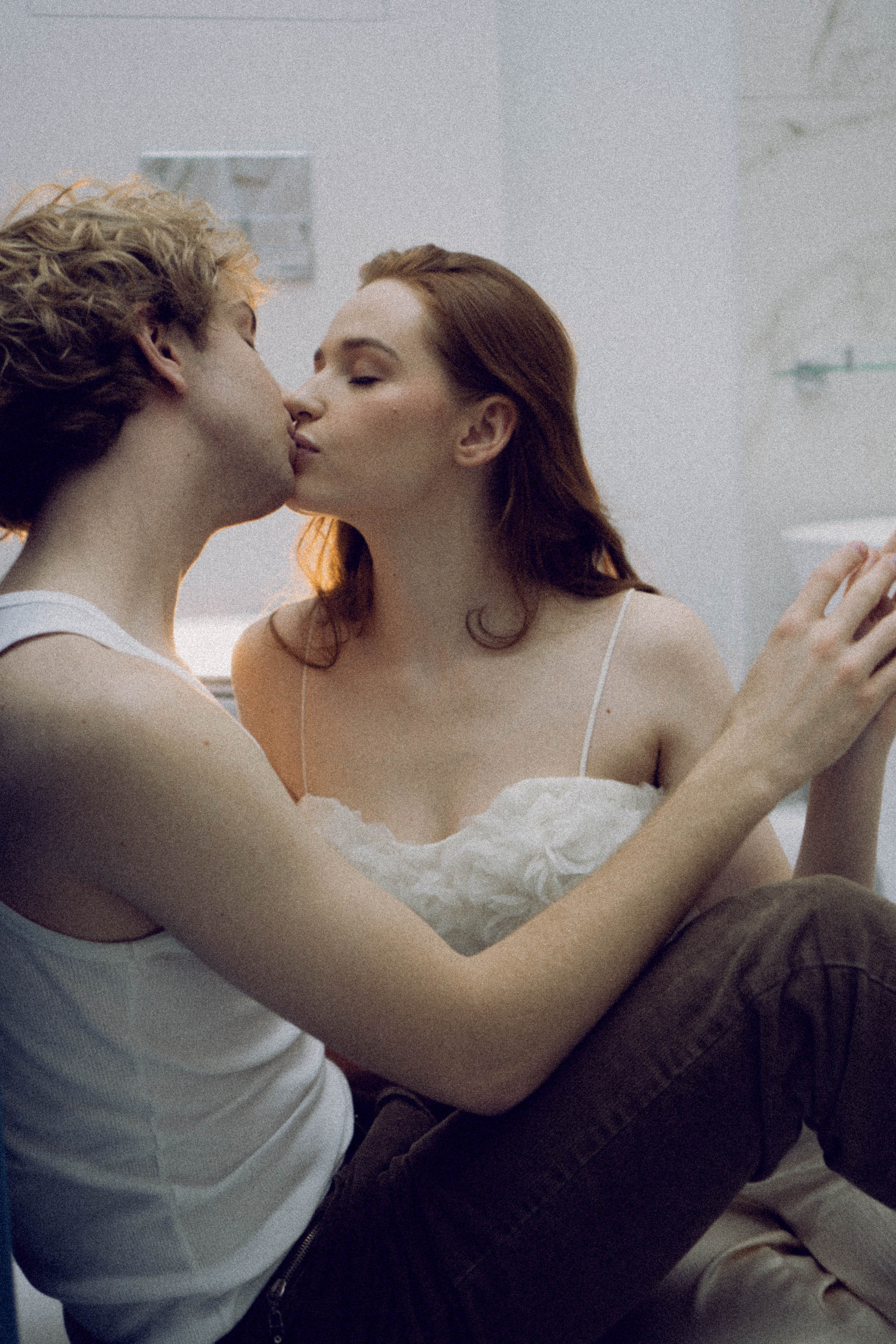 СВАДЕБНАЯ СЬЕМКА В ОТЕЛЕ. СБОРЫ ЖЕНИХА И НЕВЕСТЫ И ТАКЖЕ ТОР И ПОДГОТОВКА К ПРОГУЛКЕ. Профессиональный фотограф, Санкт-Петербург — Виктория Богомолова