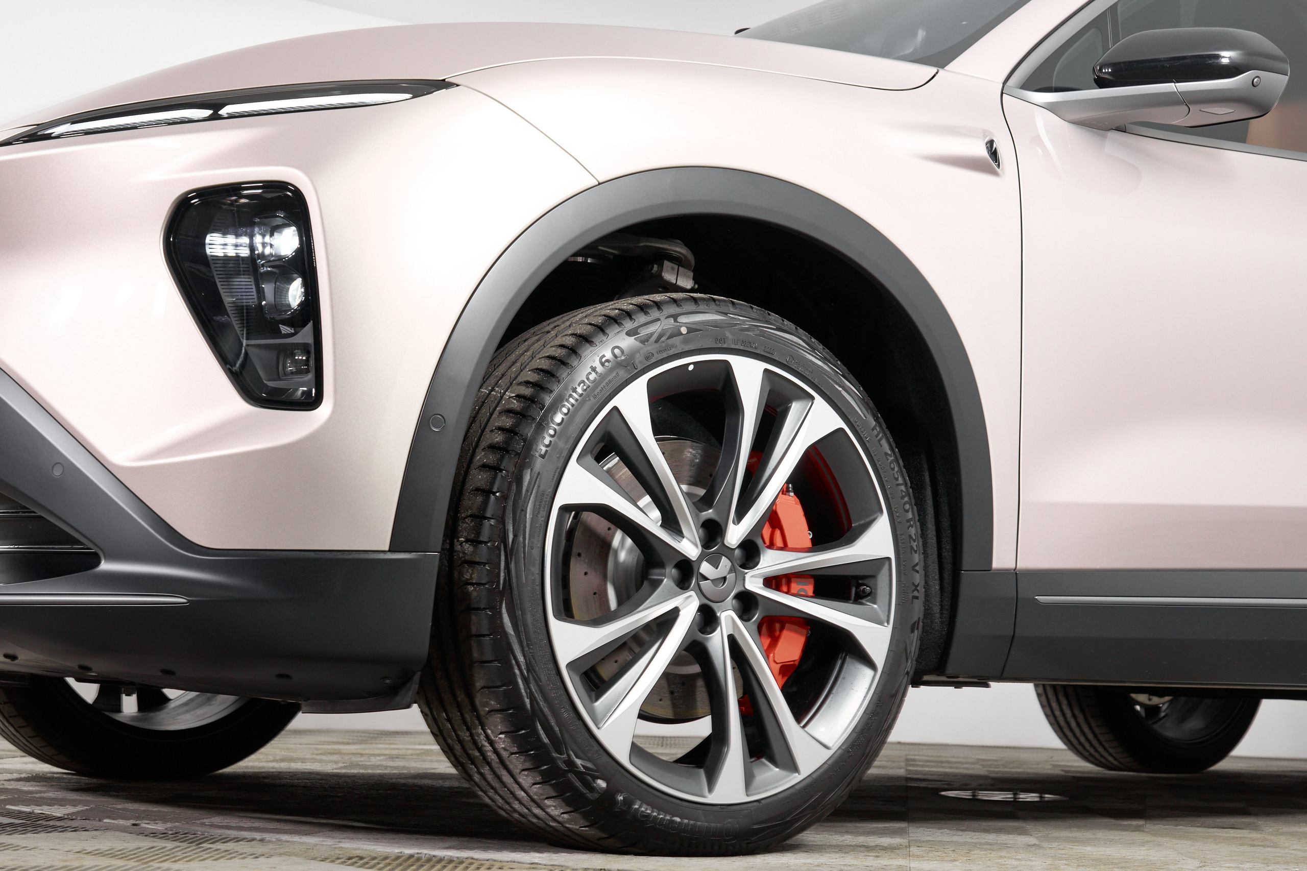 NIO EC7. Фотограф Николай Прокофьев модельные тесты в Москве