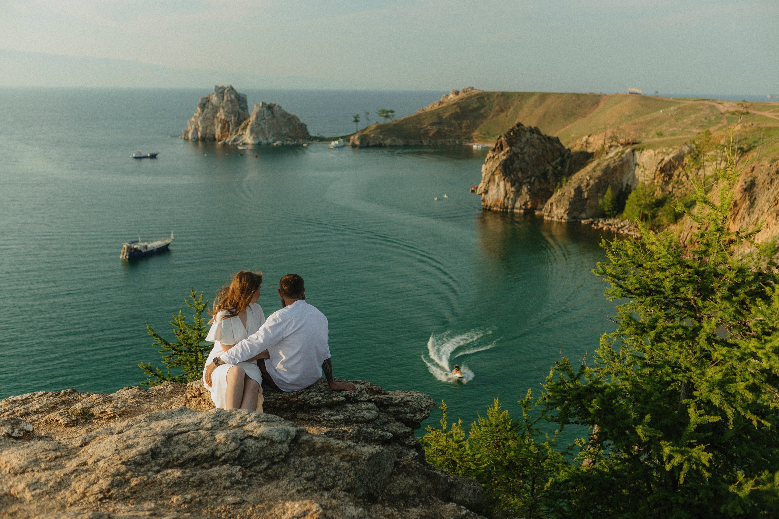 Закат над Ольхоном. Фотограф Ольхон/ Индия, Регина