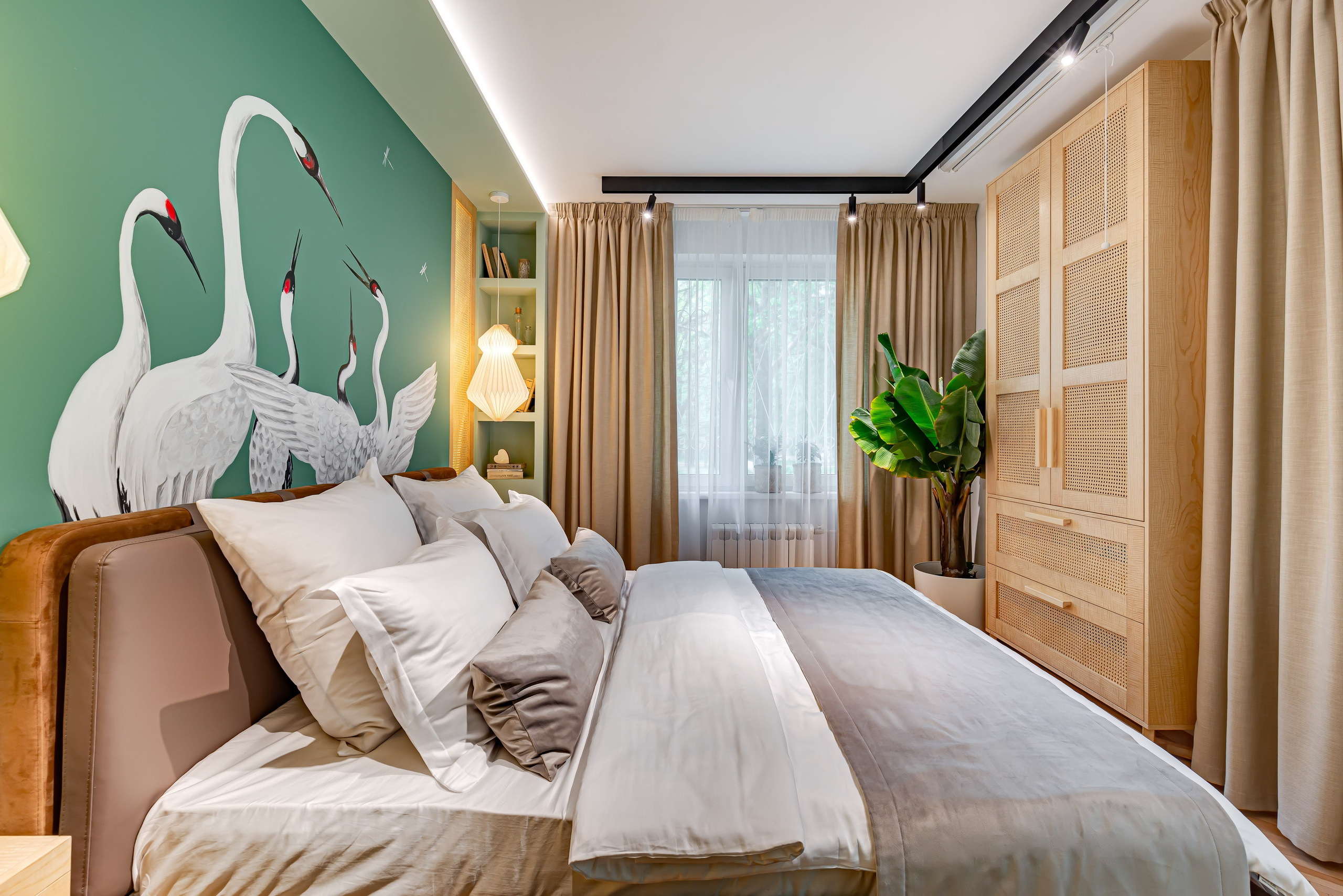 Спальня для телепроекта Большие Перемены на канале Россия 1. Интерьерная съёмка и виртуальные туры — Интерьерный фотограф Кузнецов Сергей (photopixiq)